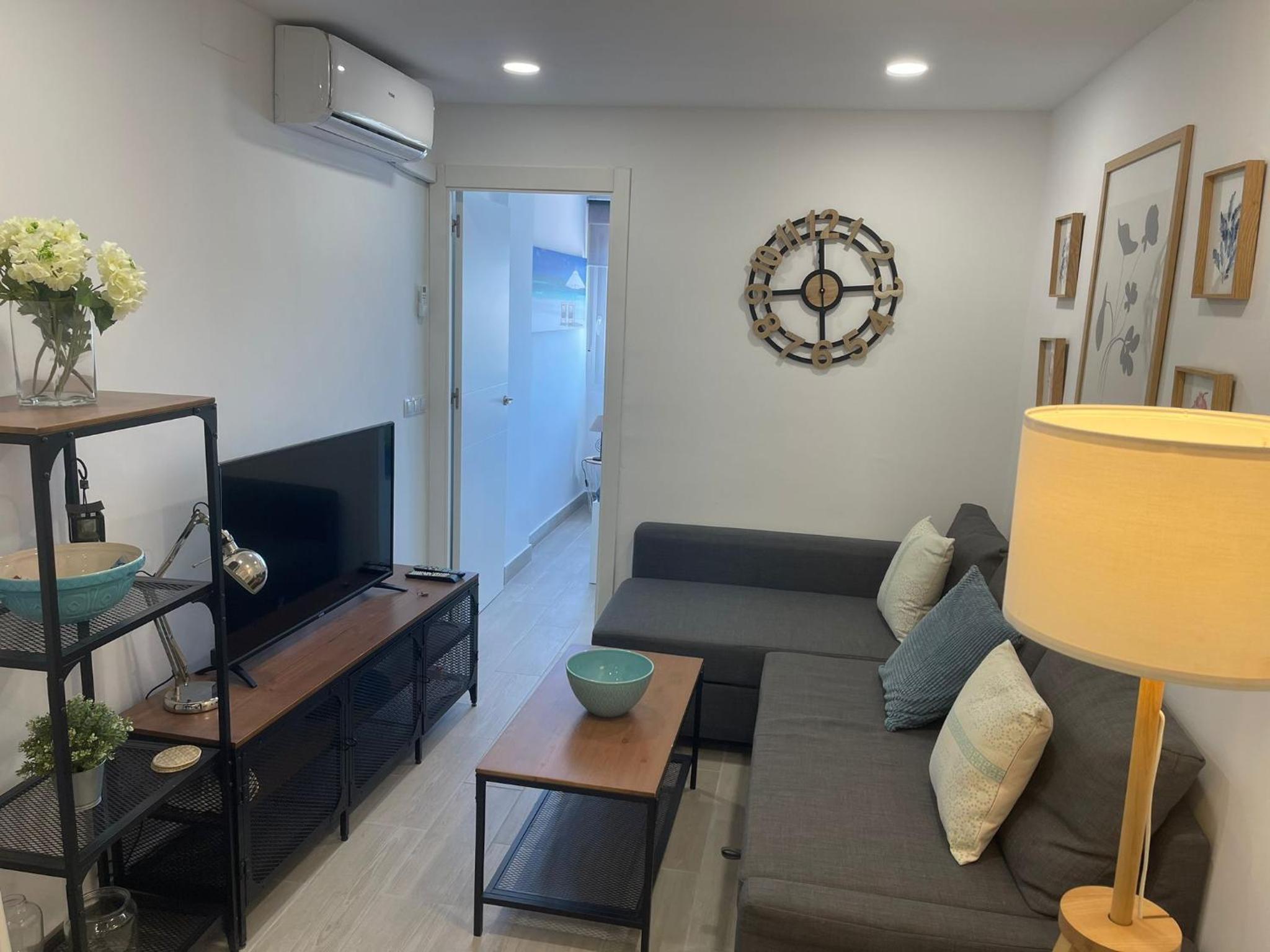 Apartamento moderno frente a la playa San Miguel