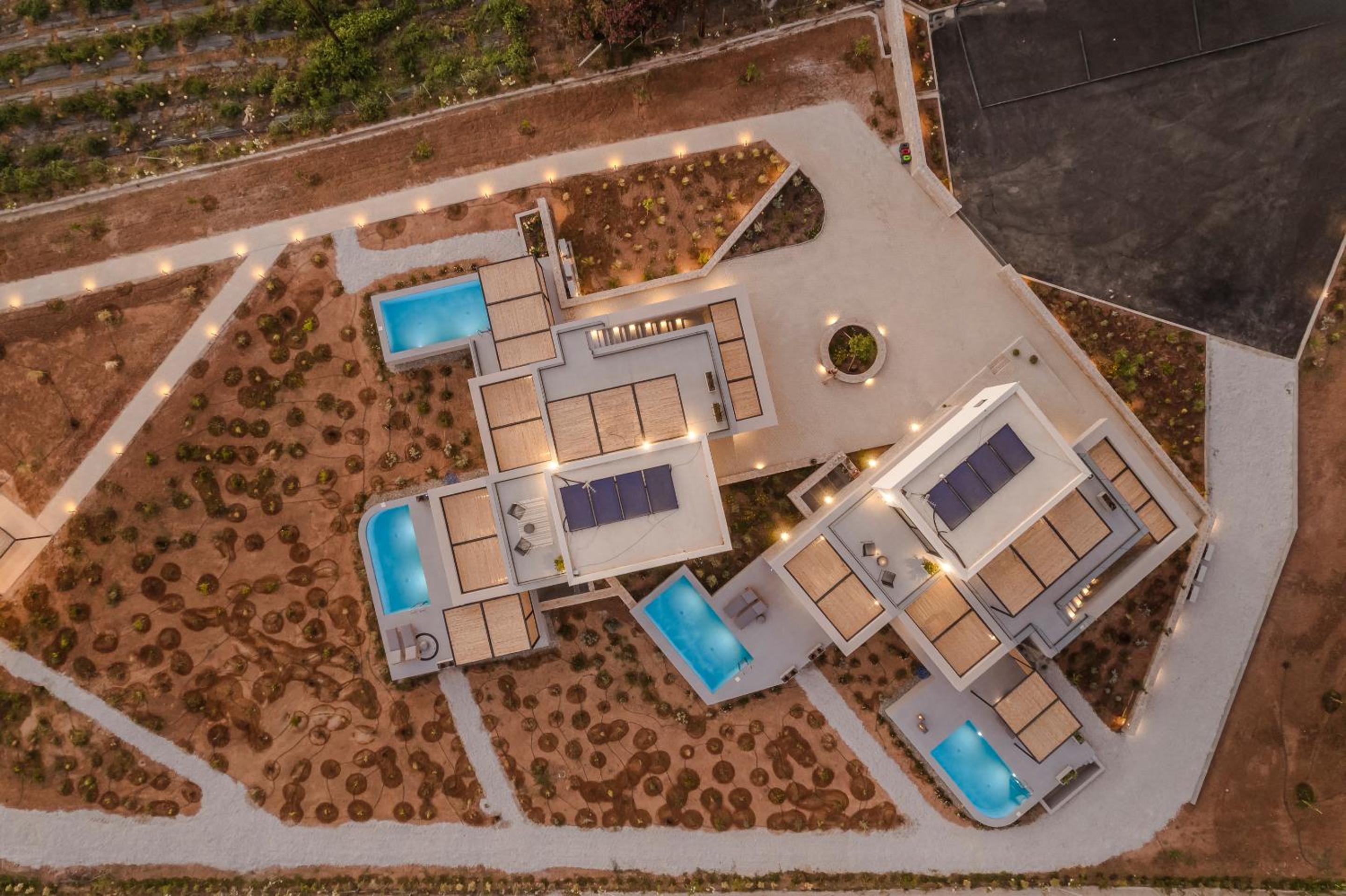 Mast Luxury Residences view 3