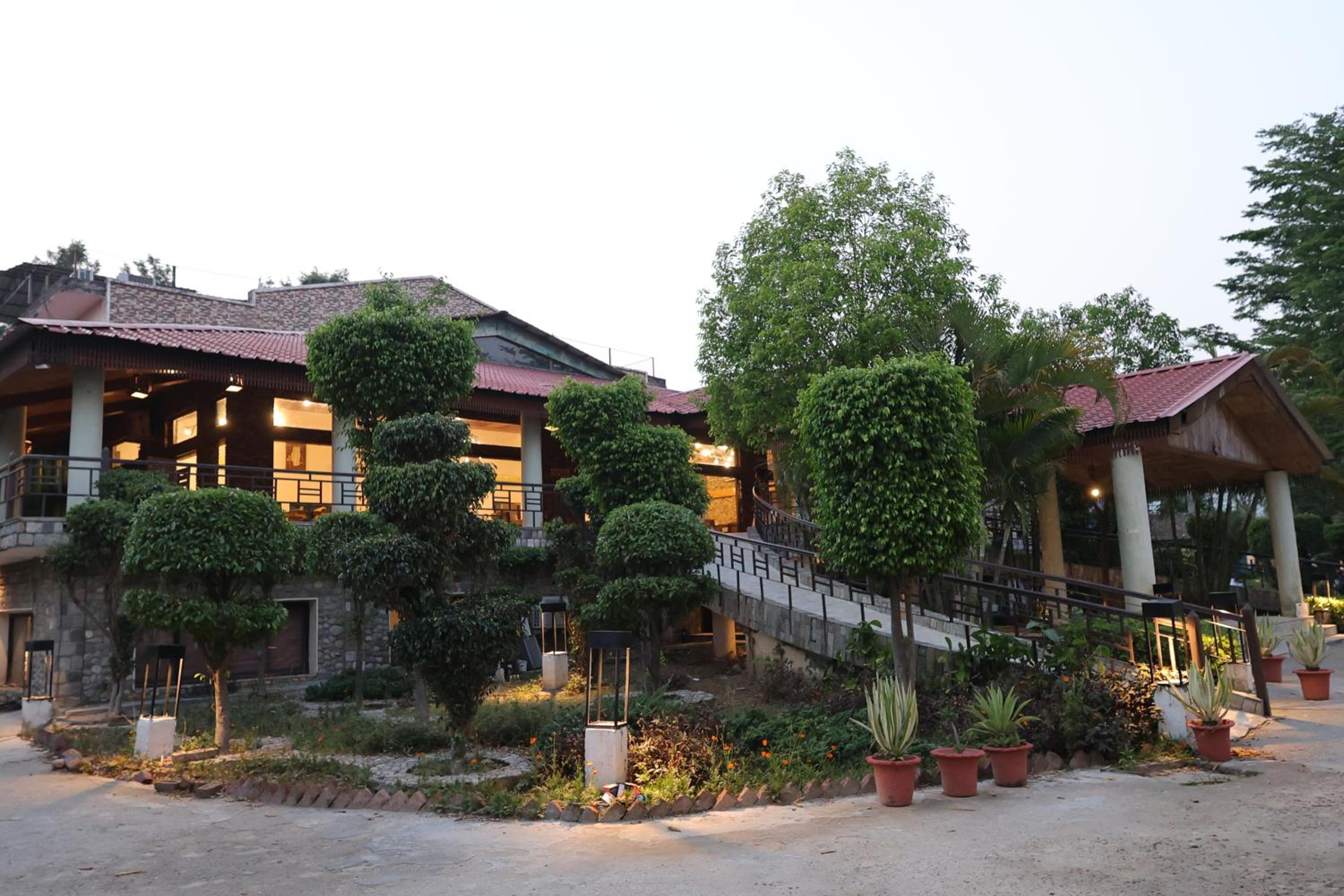 Bento The Roar Resort view 4