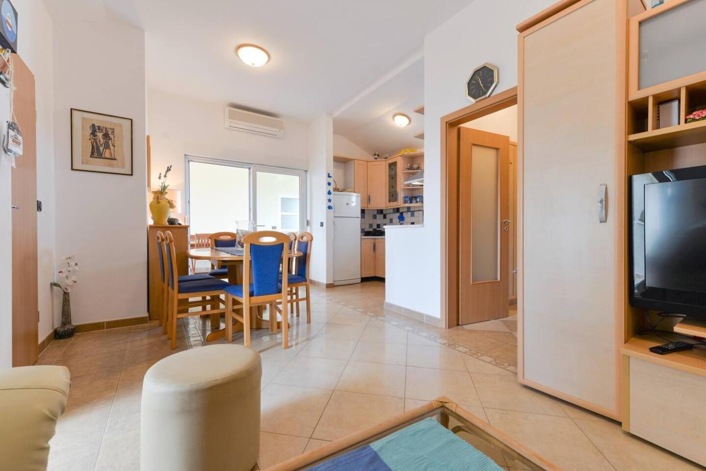 Sunny apartment