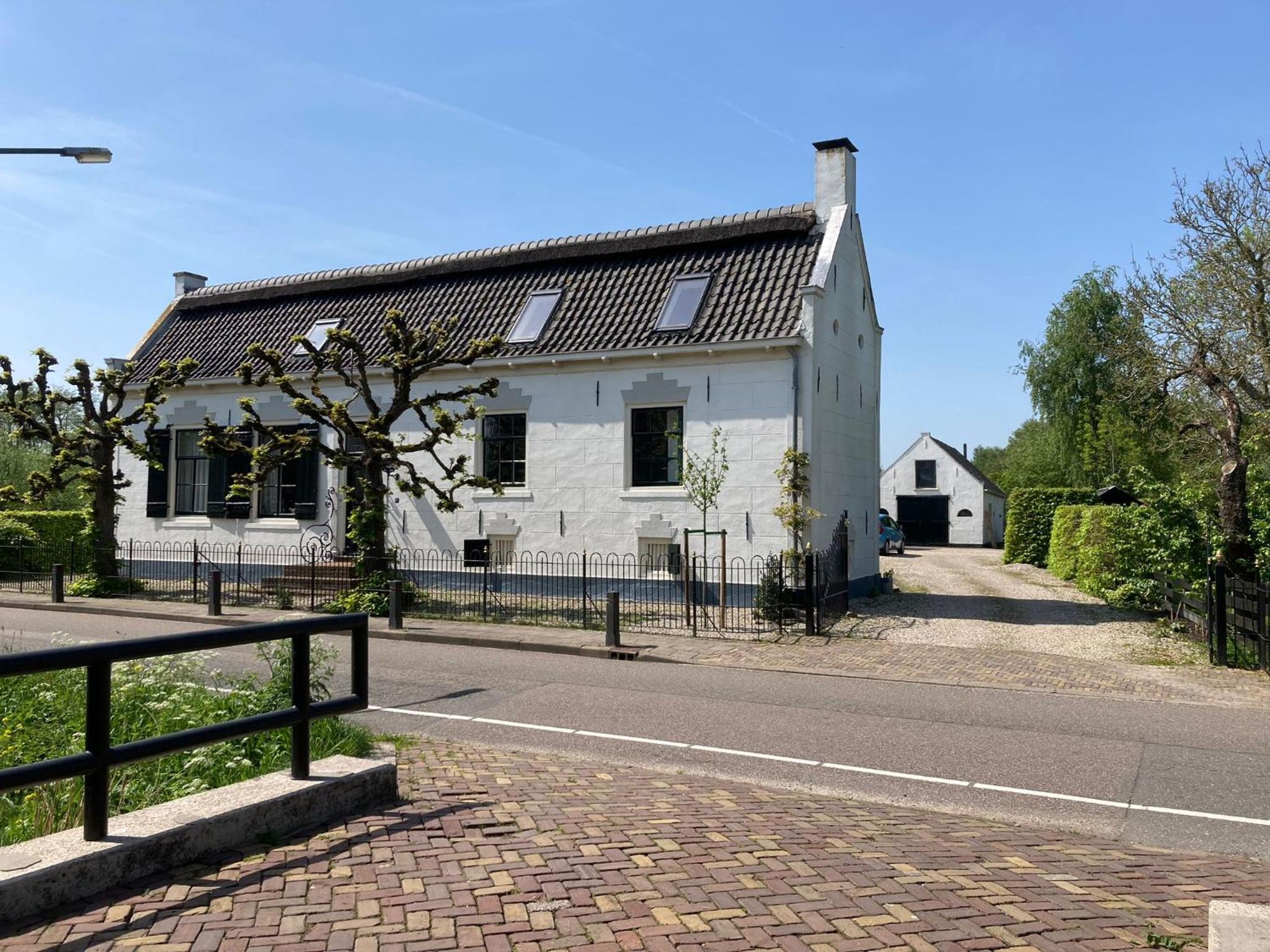 Beautiful renovated Farmhouse