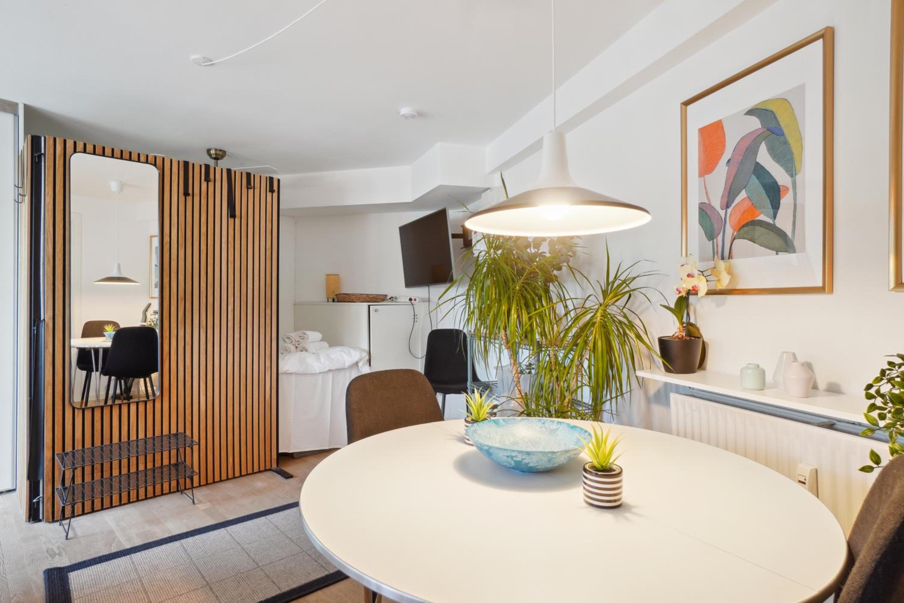 Minimalistisk Studiolejlighed i Centrum af Aarhus