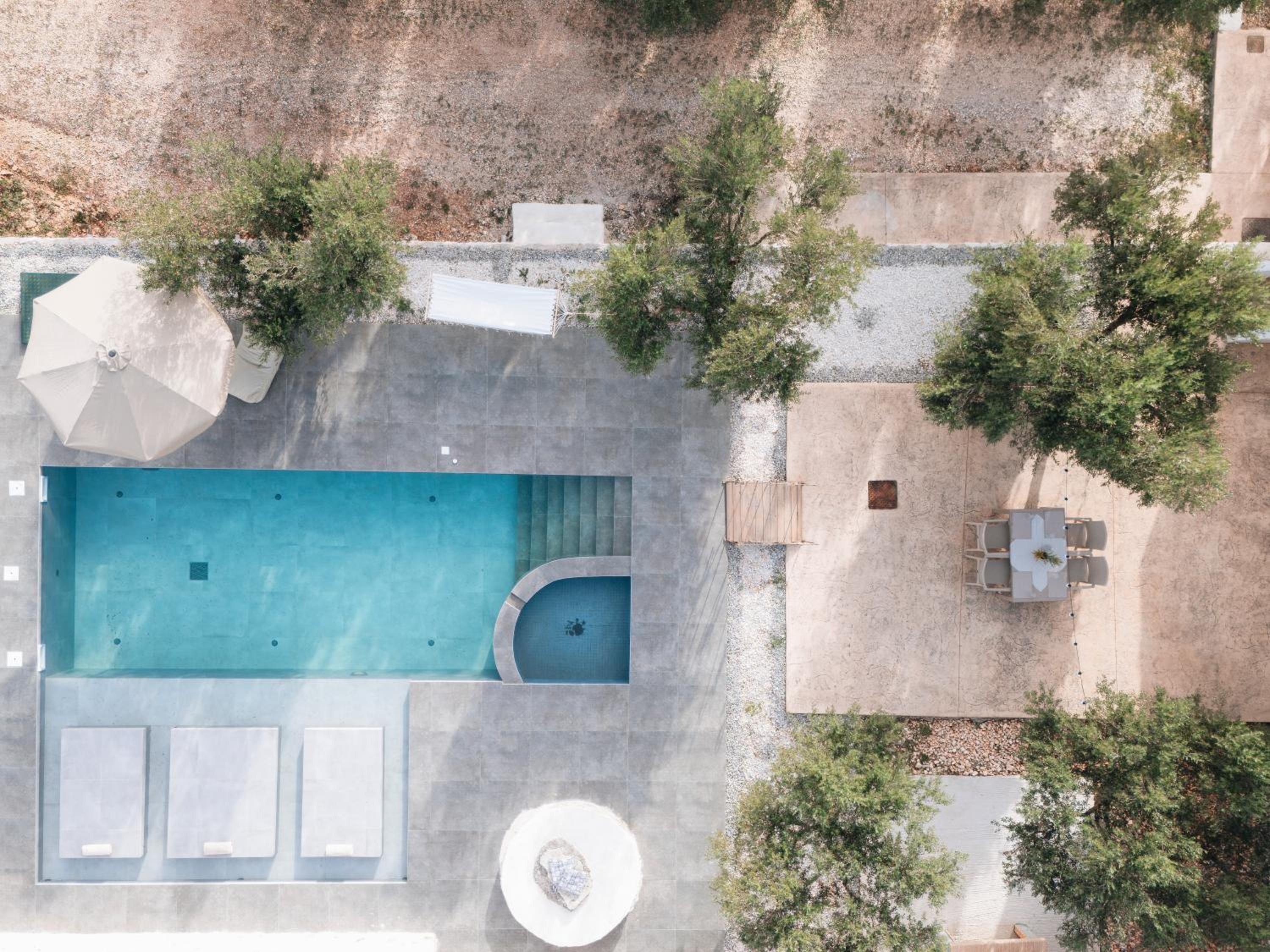 Villa Di Leon - Uniquely Designed Villa with Pool in a Picturesque Village near Famous Porto Limnionas, Offering Exceptional Hospitality By Villa Mana Gers