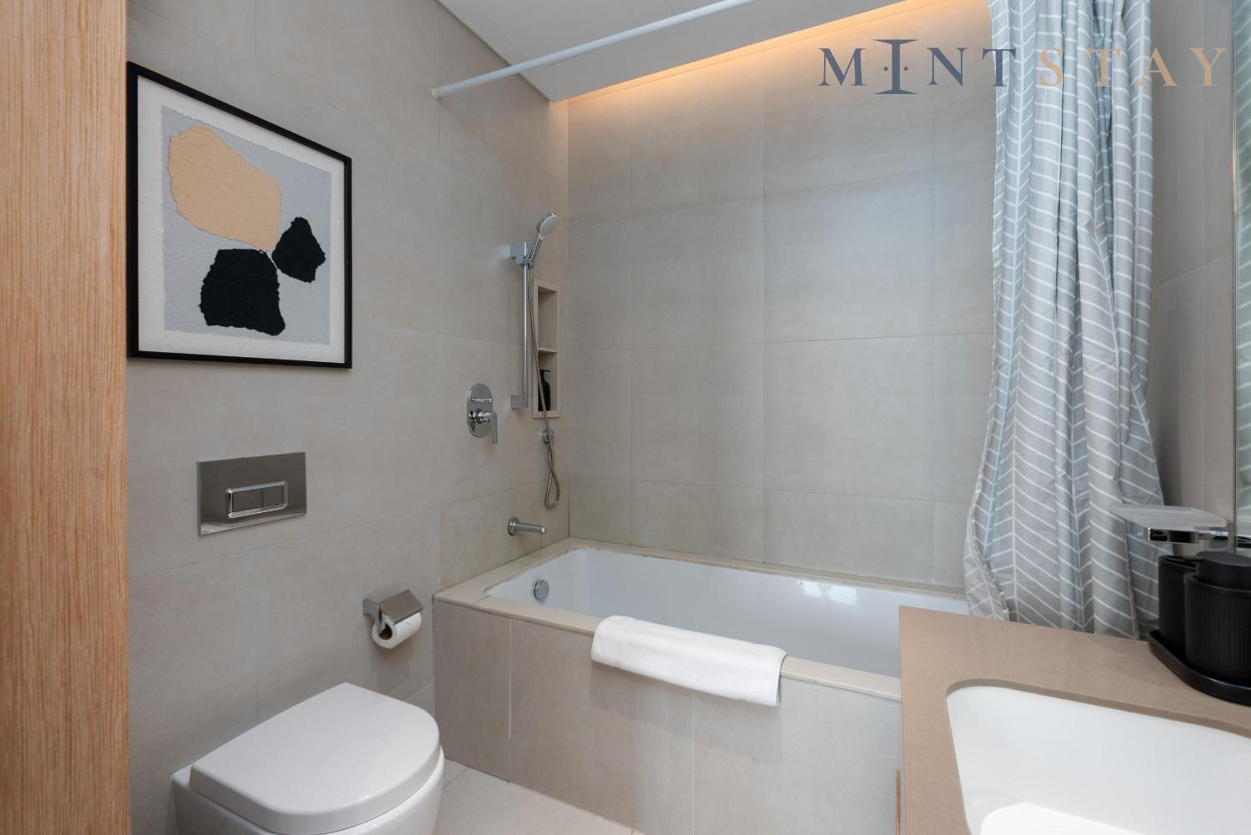 Address JBR Marina Views, Address Beach Resort Residence, Dubai Marina - Mint Stay