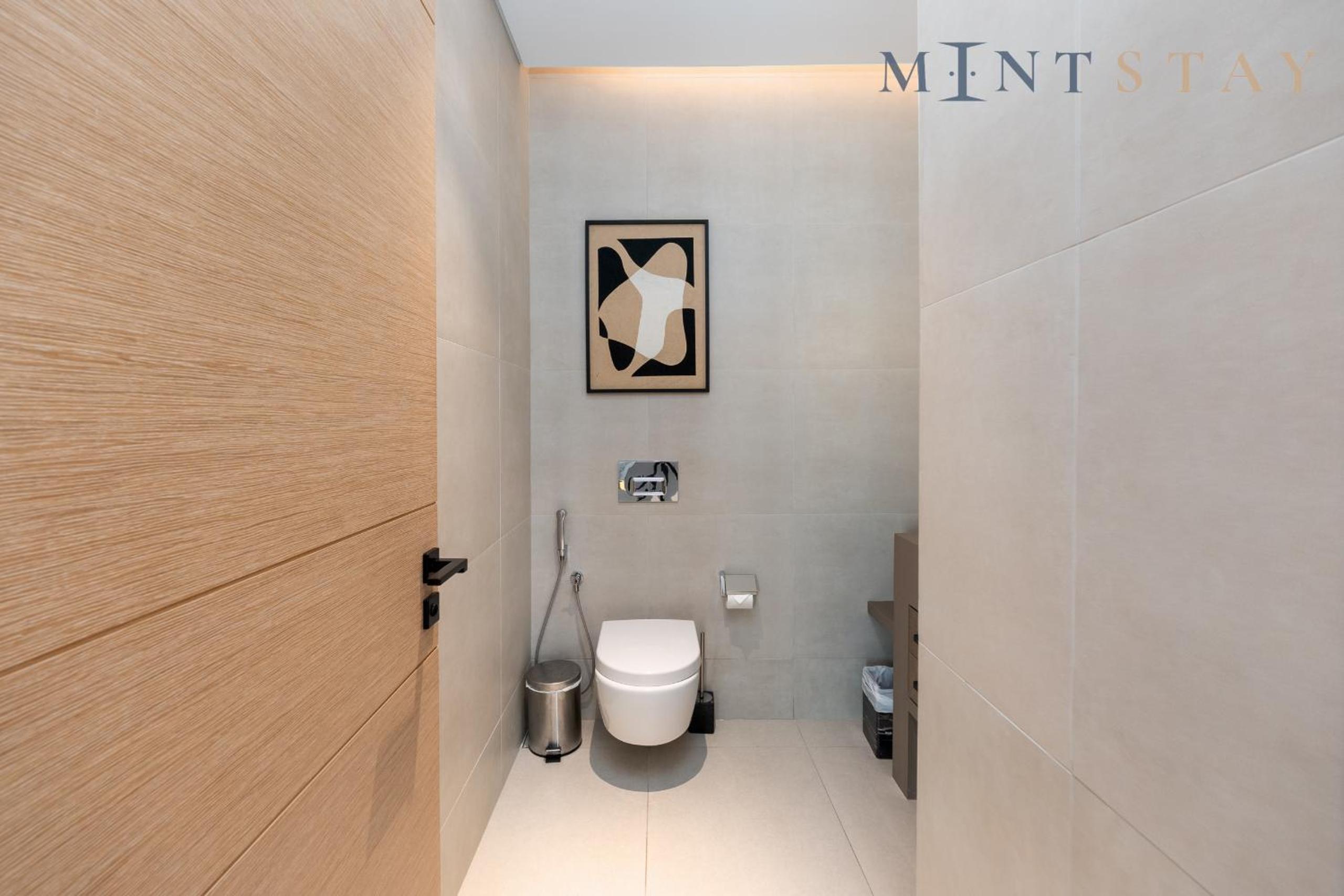 Address JBR Marina Views, Address Beach Resort Residence, Dubai Marina - Mint Stay