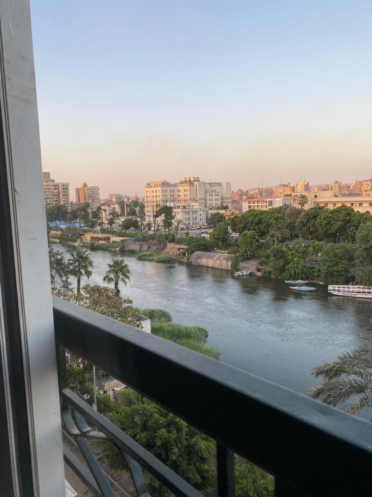 Luxury duplex on the Nile in Manial