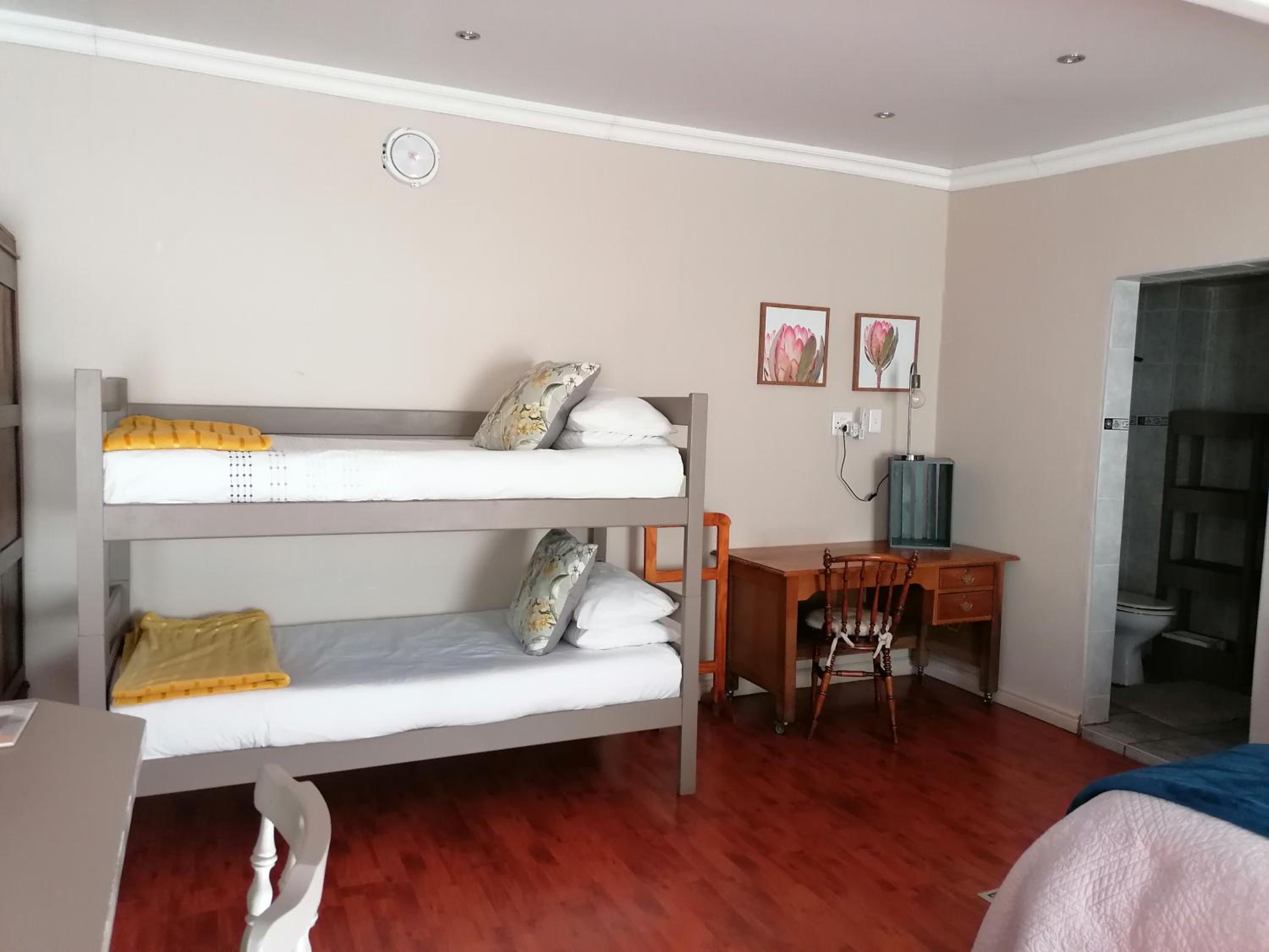 Hill Manor Room 2 Self catering unit view 5