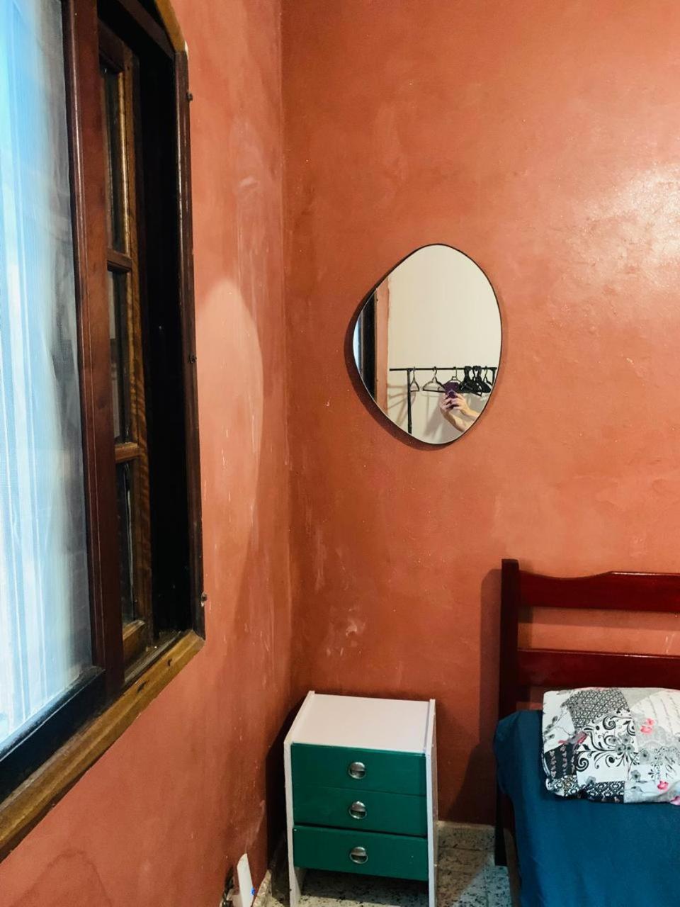 Casa em Peruibe 3 dormitórios sendo 1 suite Pe na Areia