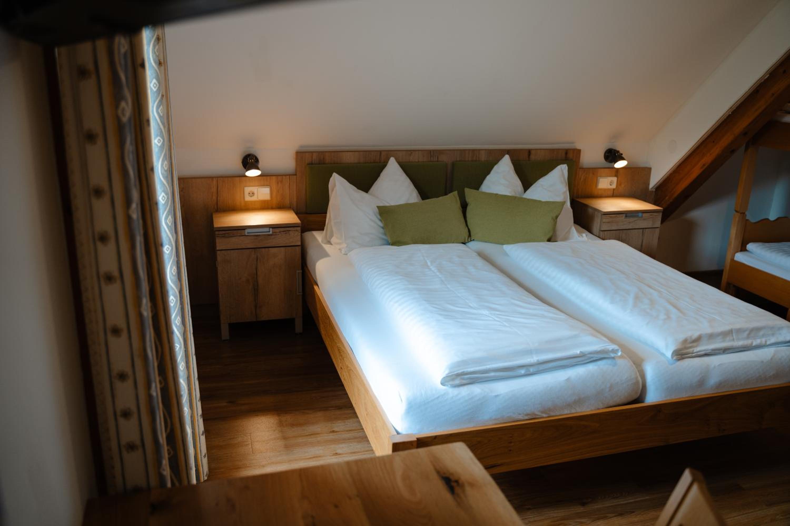 Ertlschweigerhaus Pension - Appartements - Zimmer