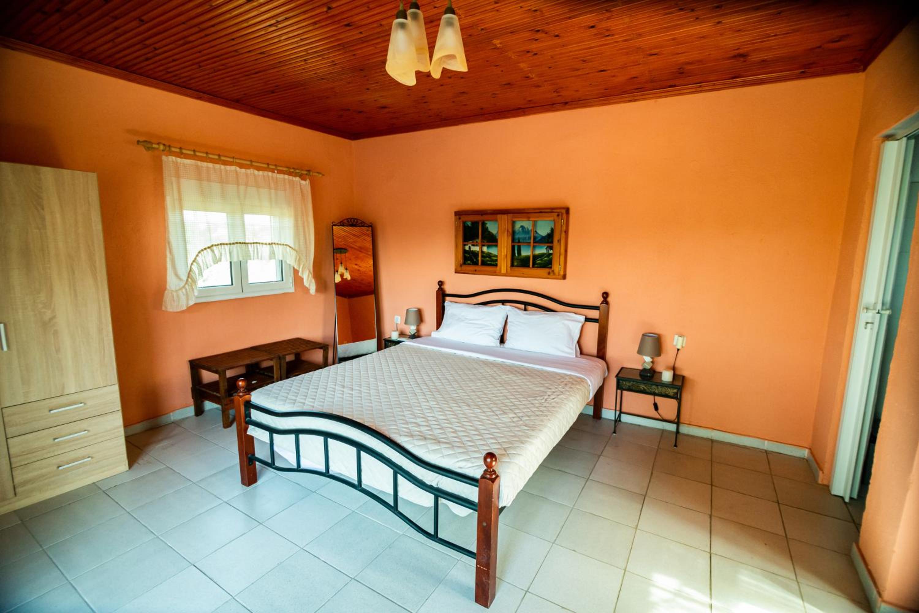 Blue Sky house photo 4