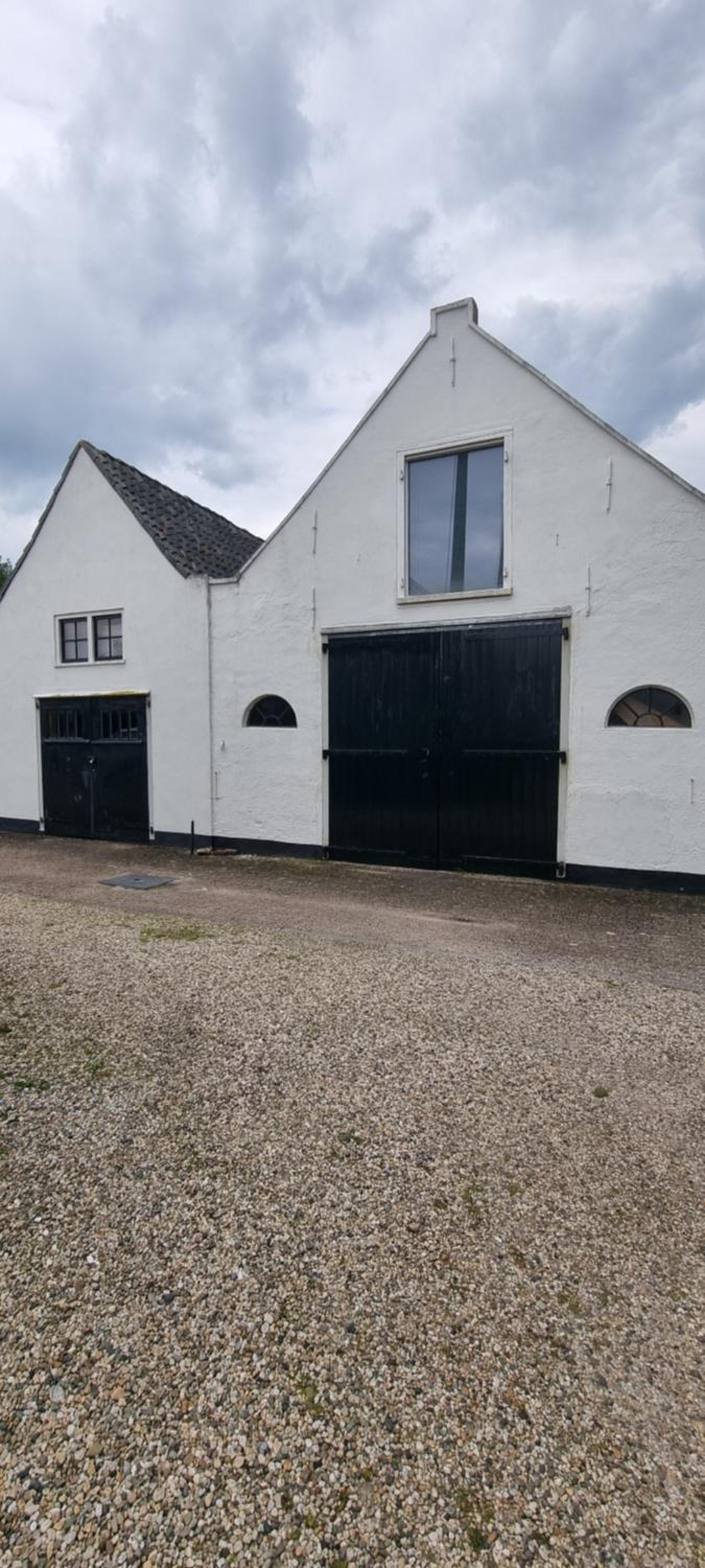 Beautiful renovated Farmhouse