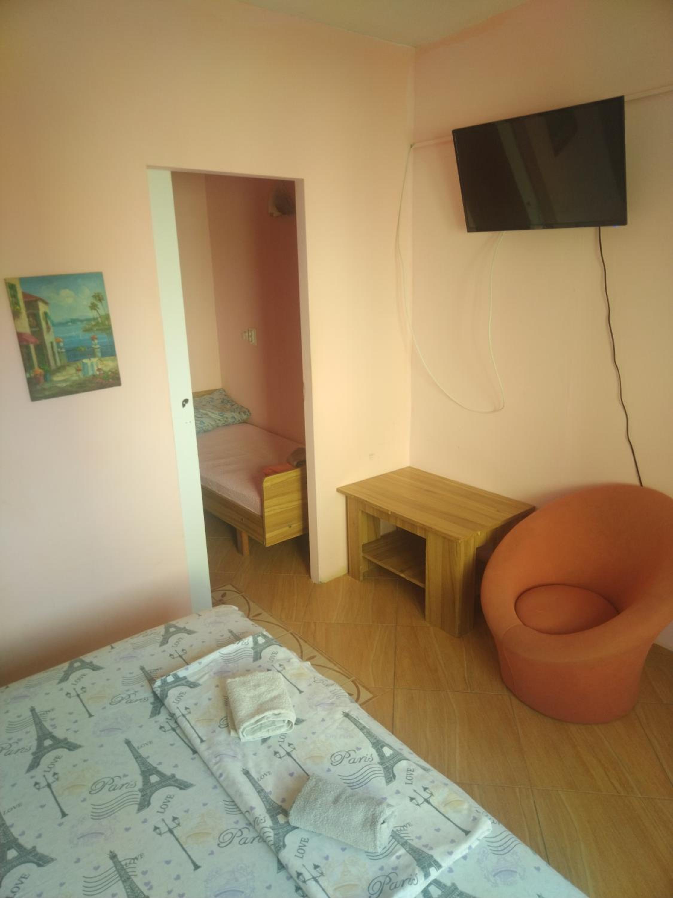 Photo 41