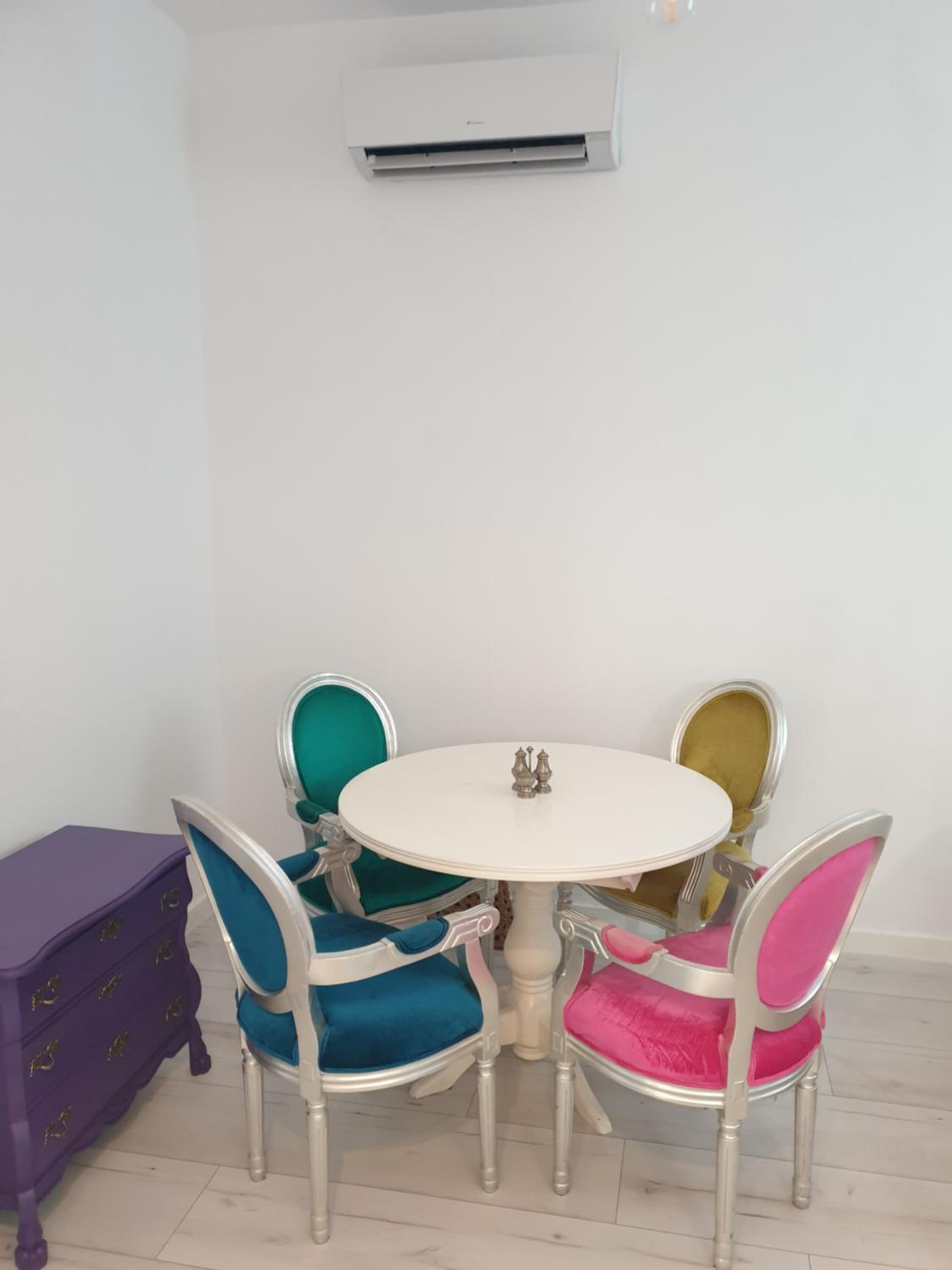 BOHO CHIC STUDIO Free parking upon request