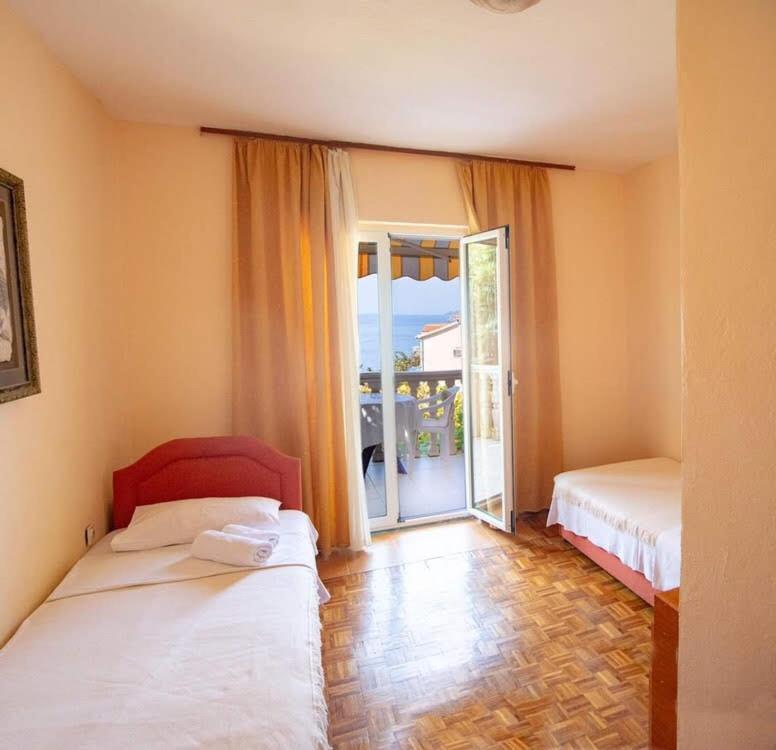 Apartments Dunja