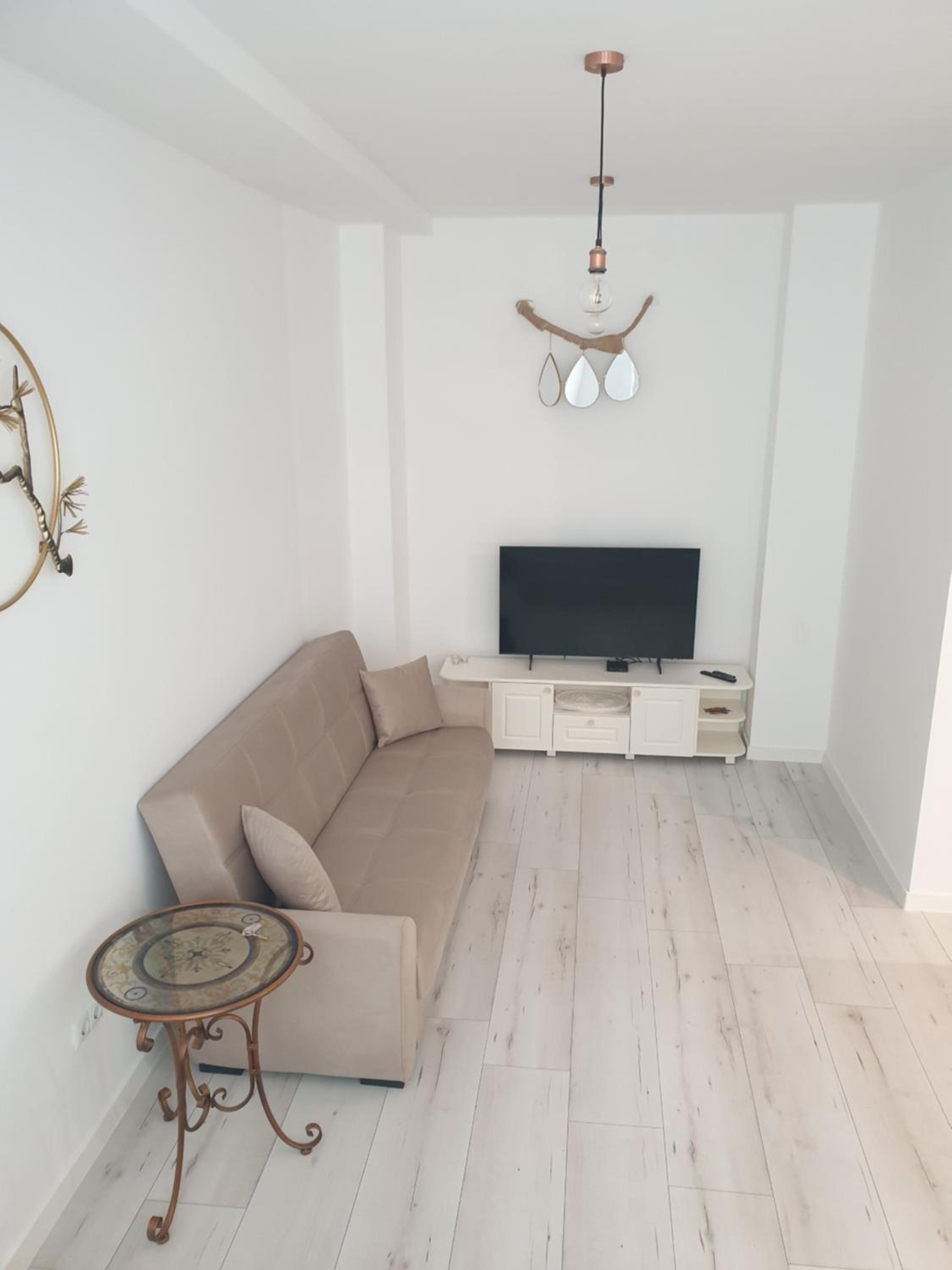 BOHO CHIC STUDIO Free parking upon request