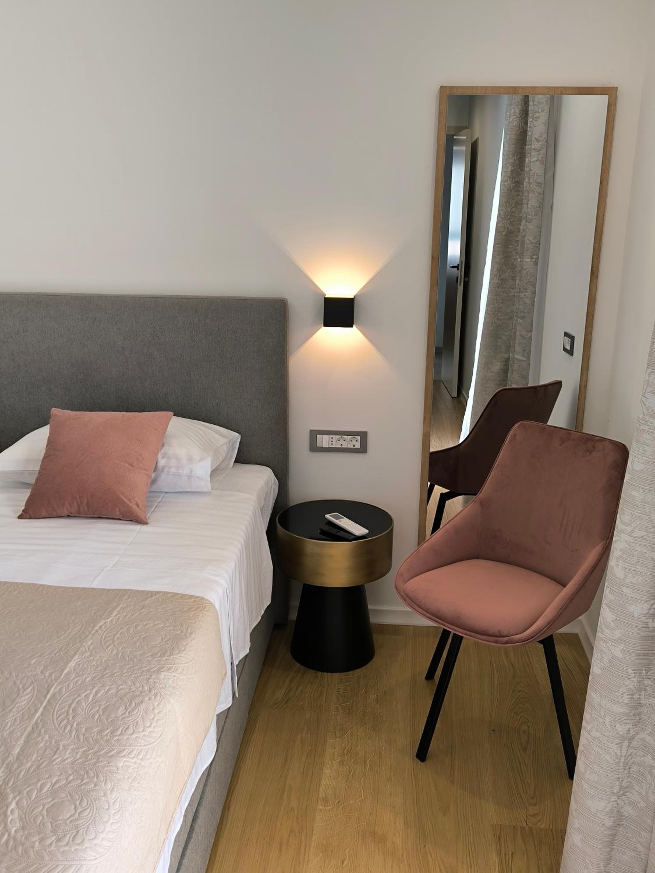 Luxury Apartments Marina View