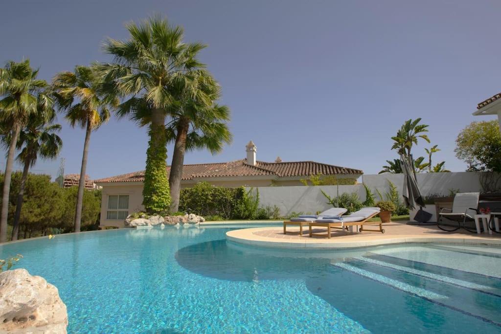 R35 Spacious private villa&pool&SPA view 2