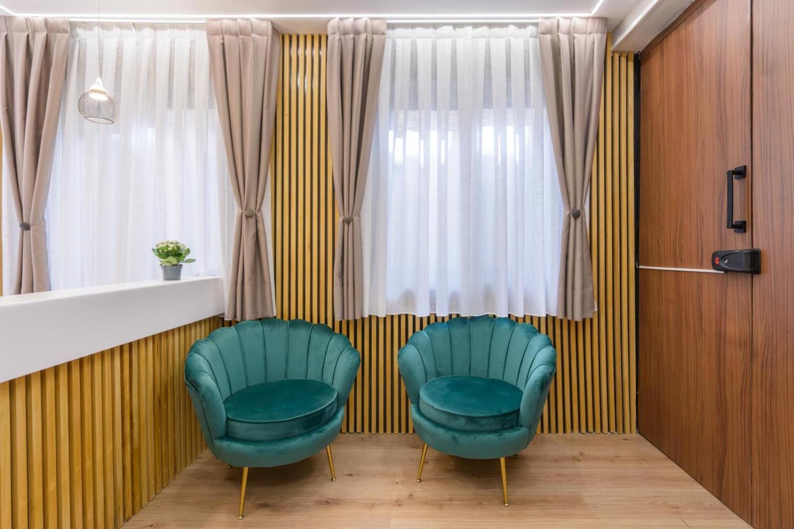 Hostal Sun Gate
