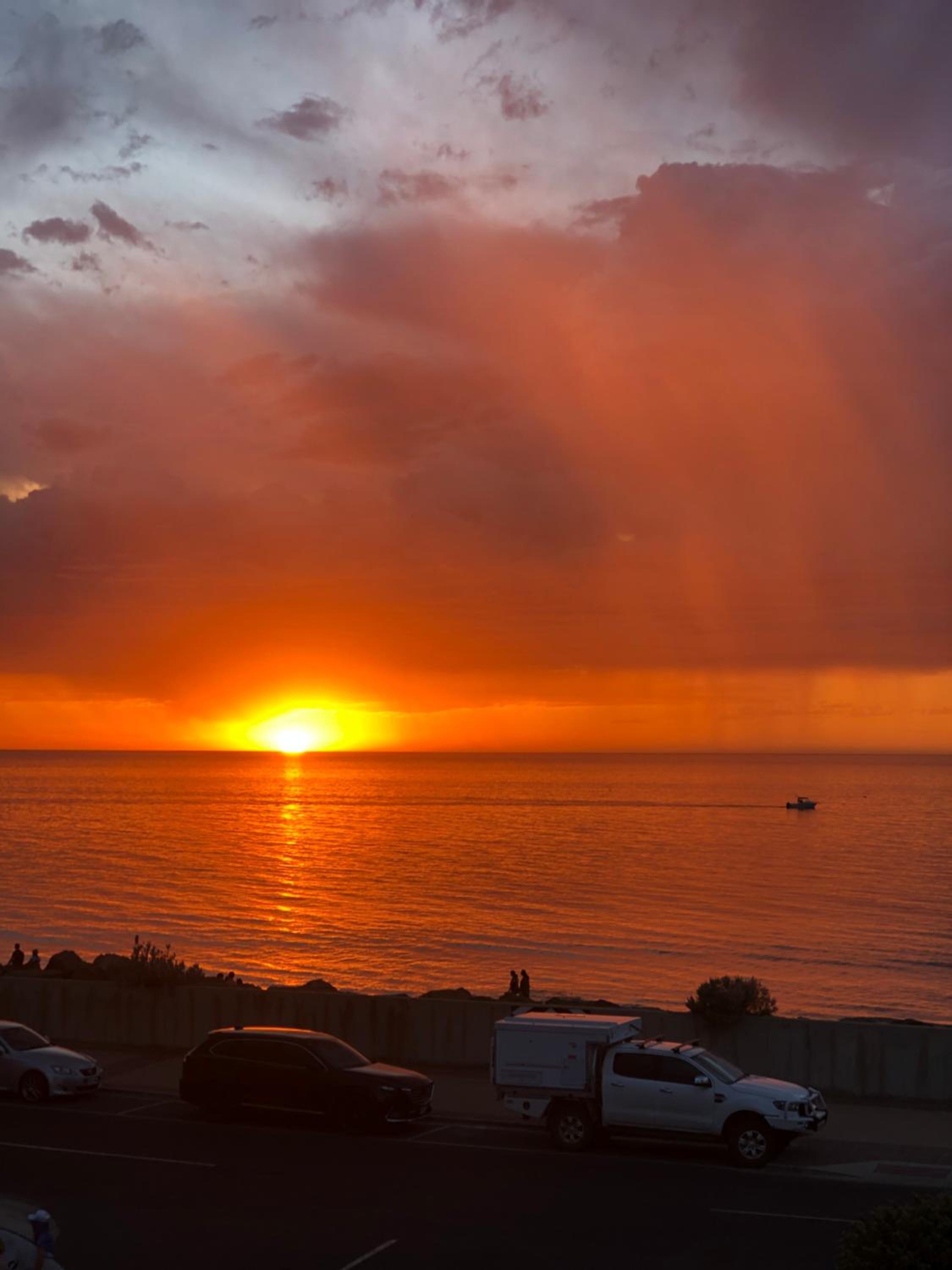 1 BR Oceanview - Glenelg South