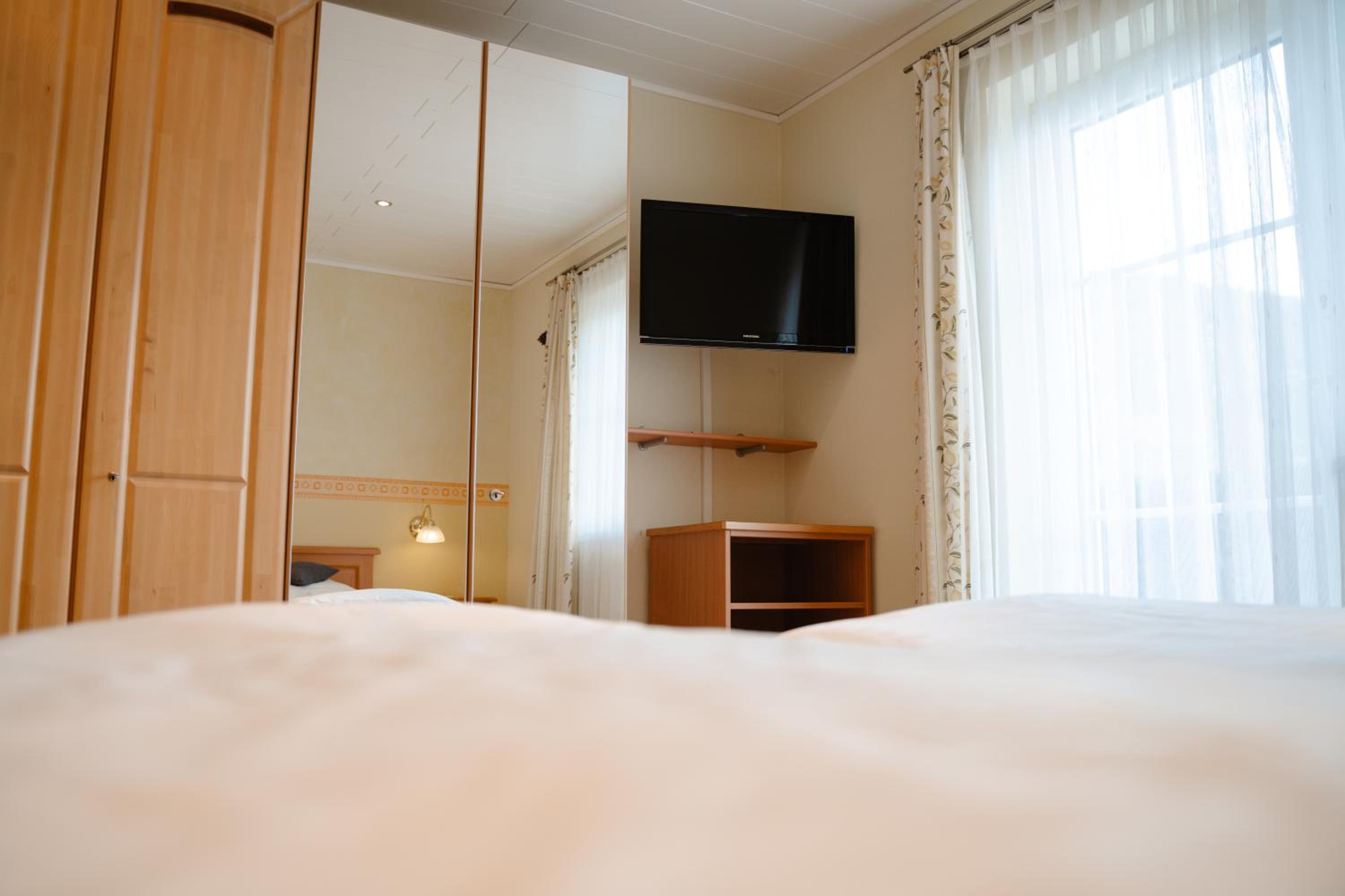 Ertlschweigerhaus Pension - Appartements - Zimmer