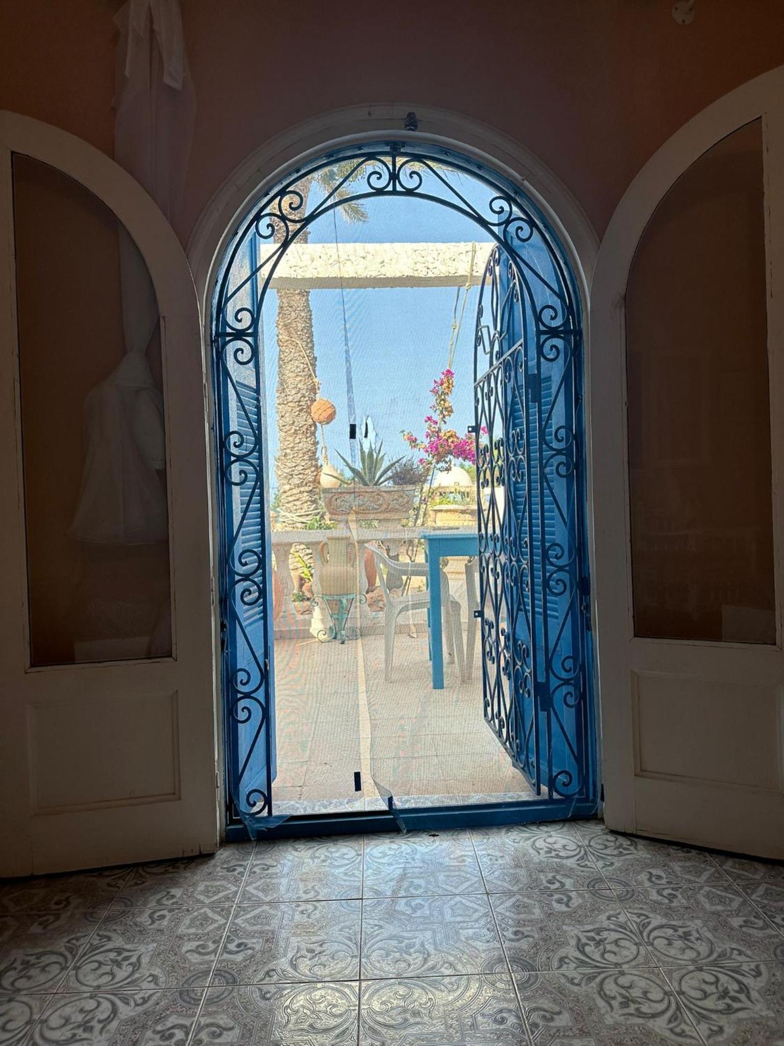 Photo 18
