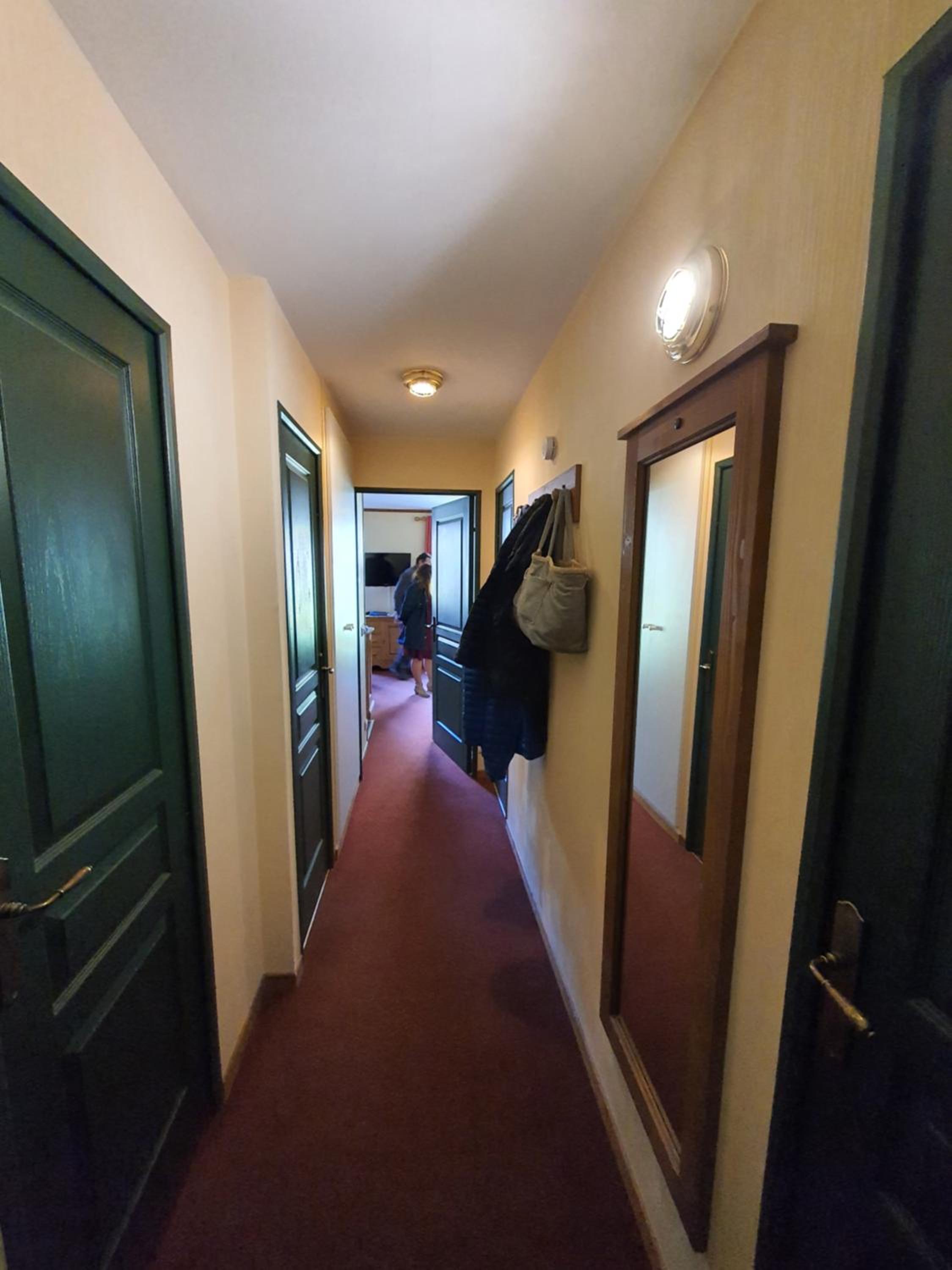 Photo 52