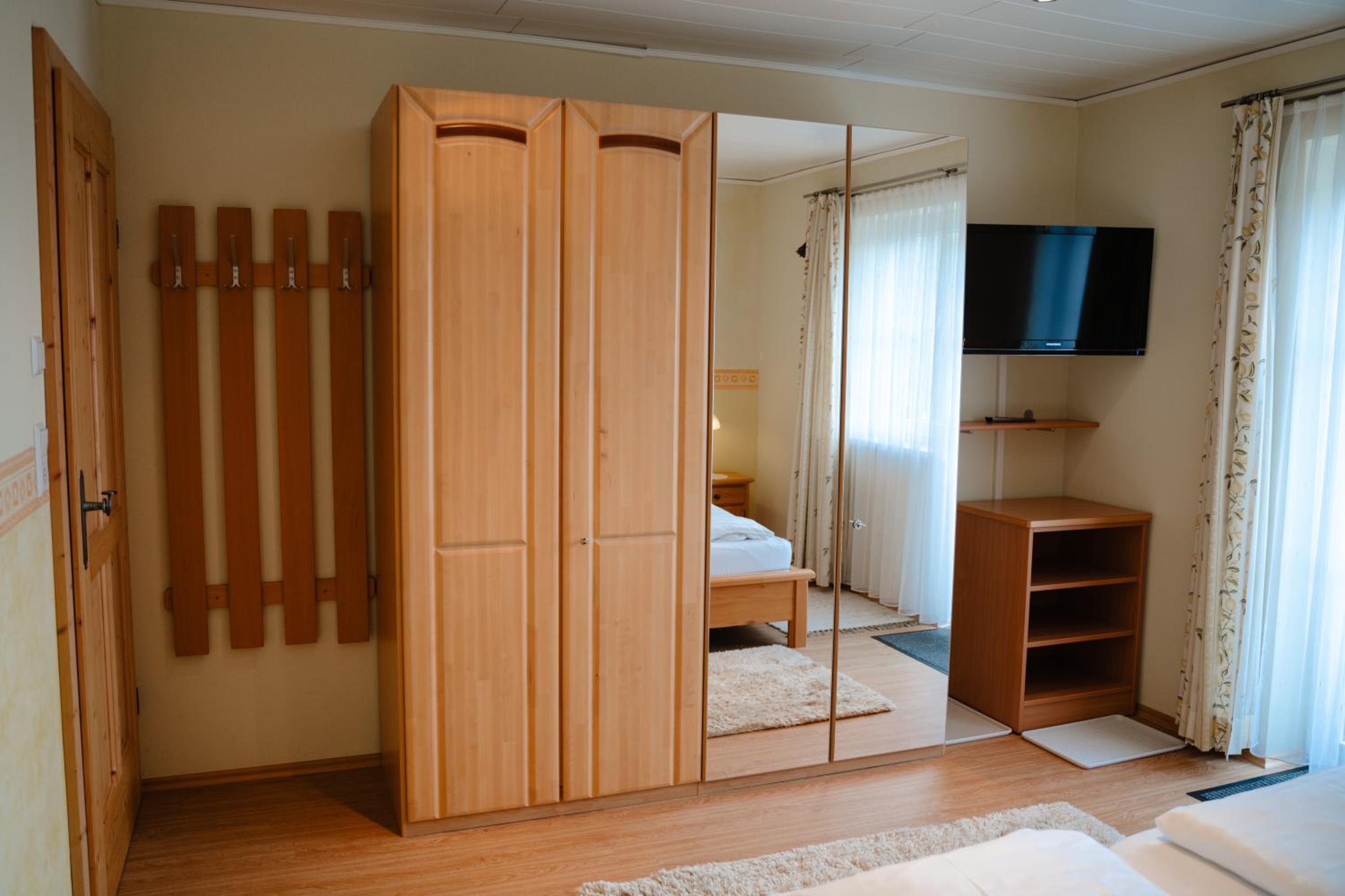 Ertlschweigerhaus Pension - Appartements - Zimmer