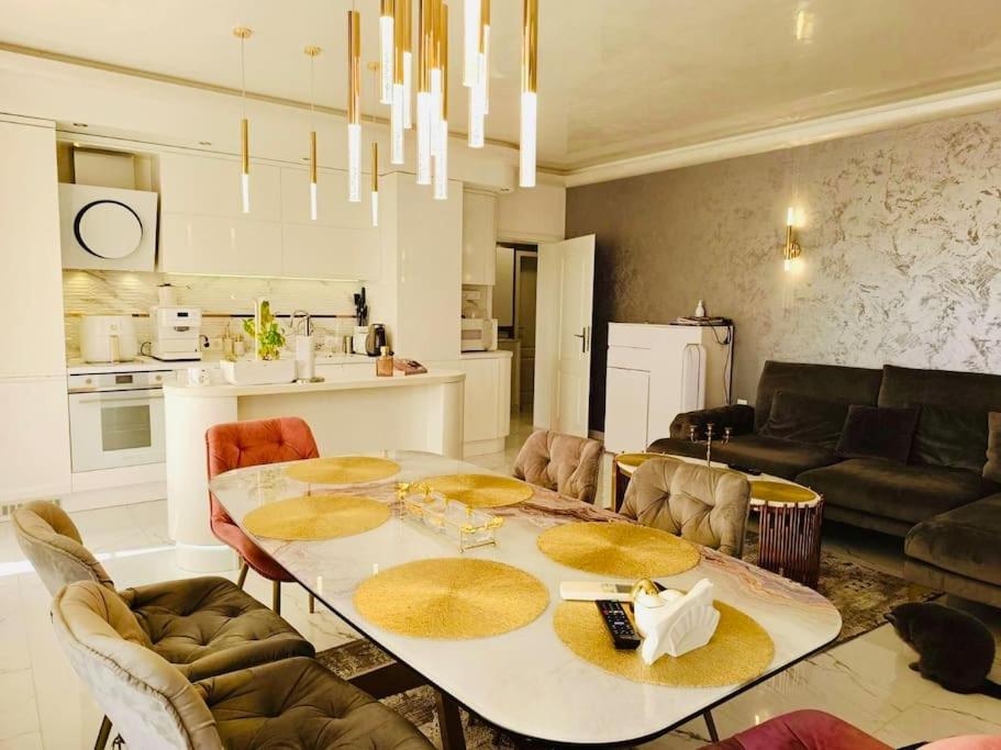 Spacious Prestige Penthouse