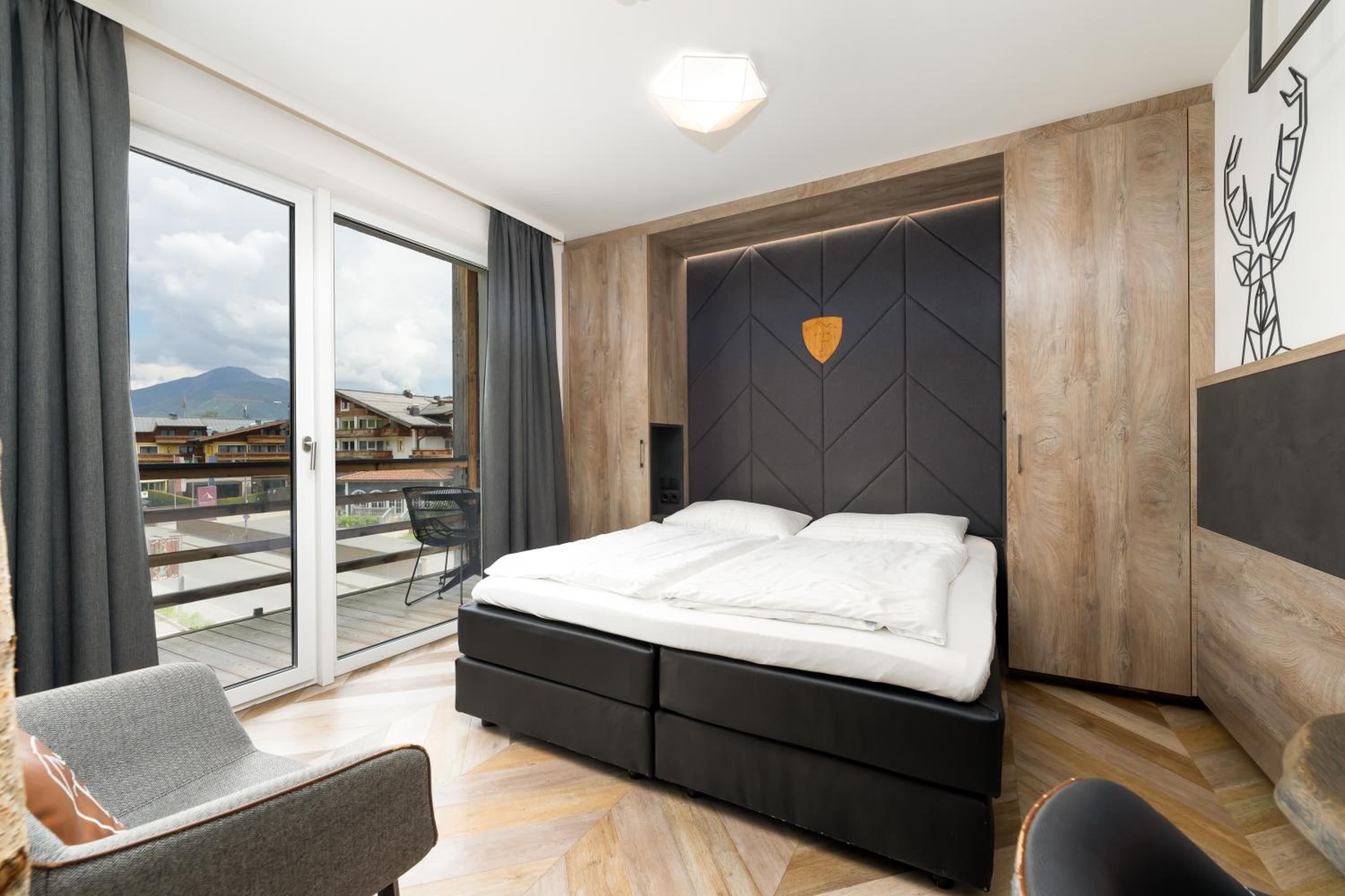 24 by AvenidA - Mountain Residence