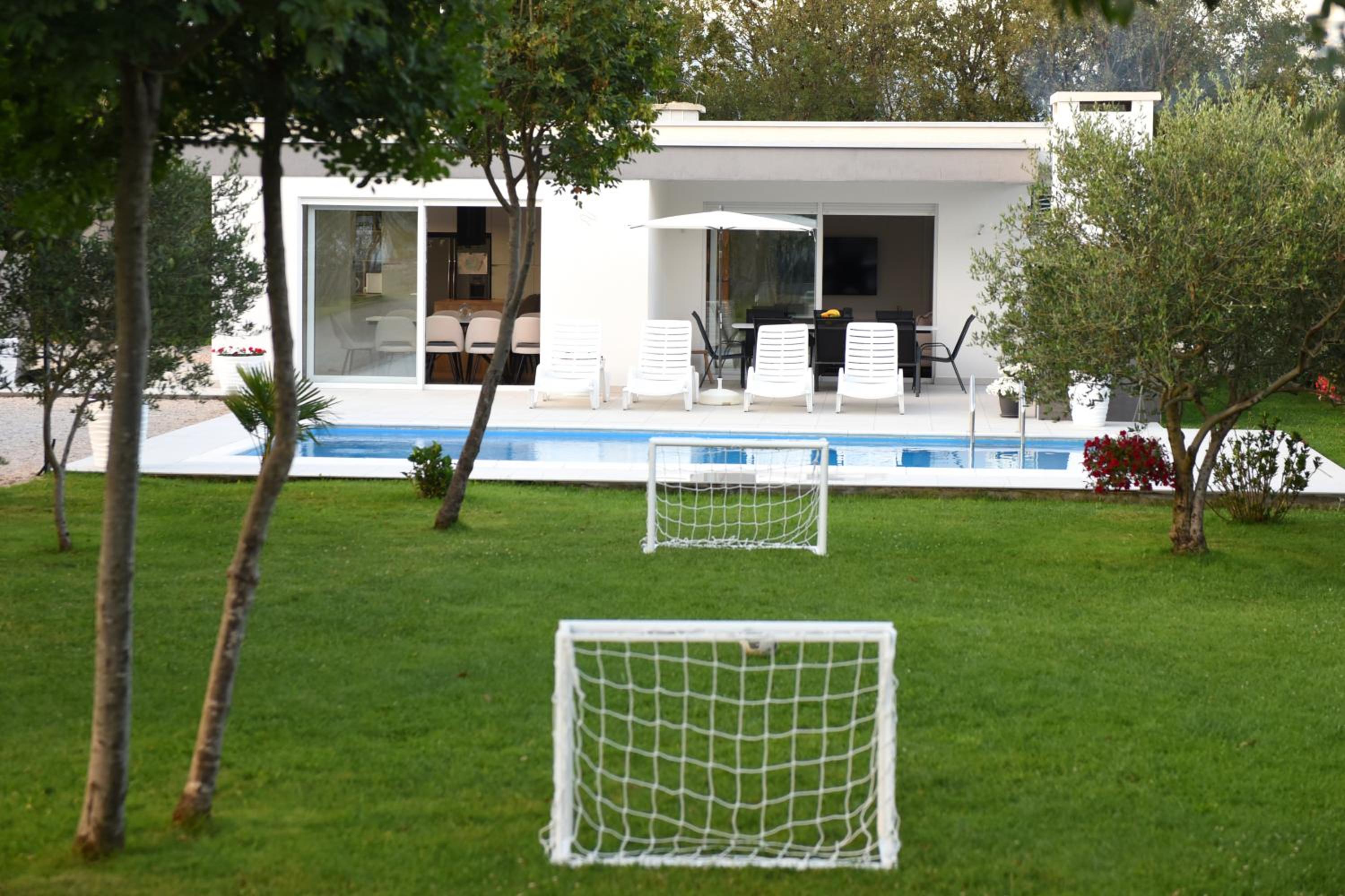 Holiday Home Maslina