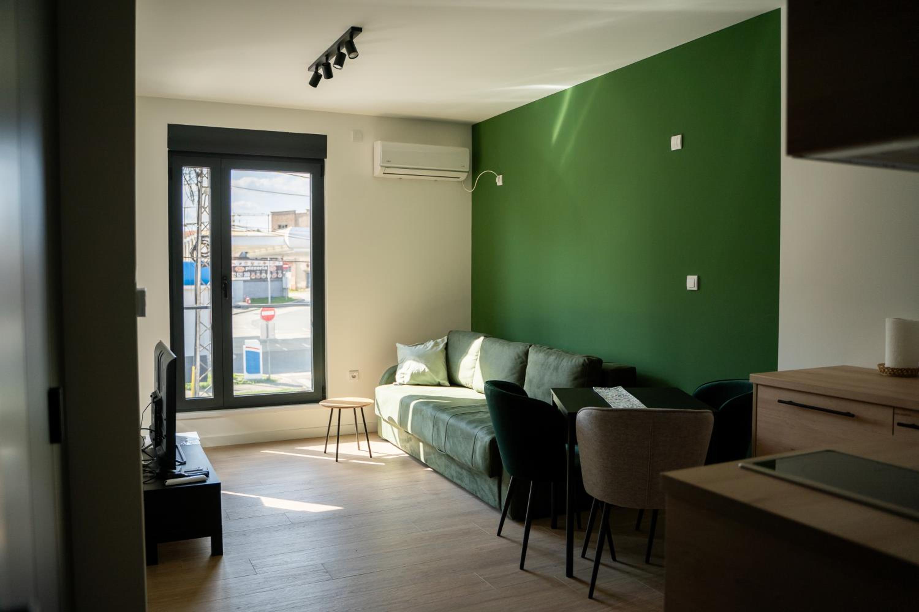 Apartmani Laketić