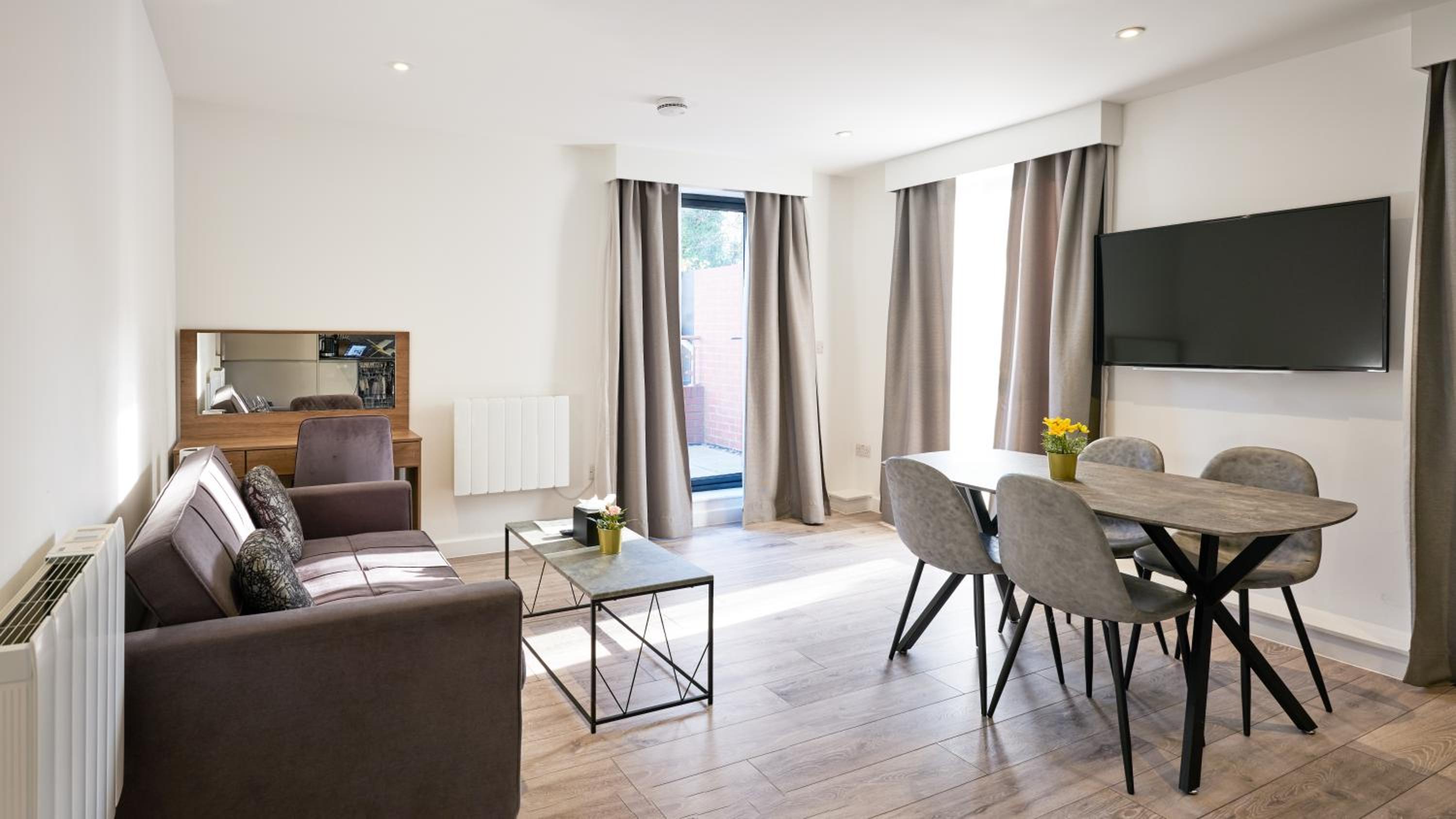 Hampton Suites Serviced Apartments