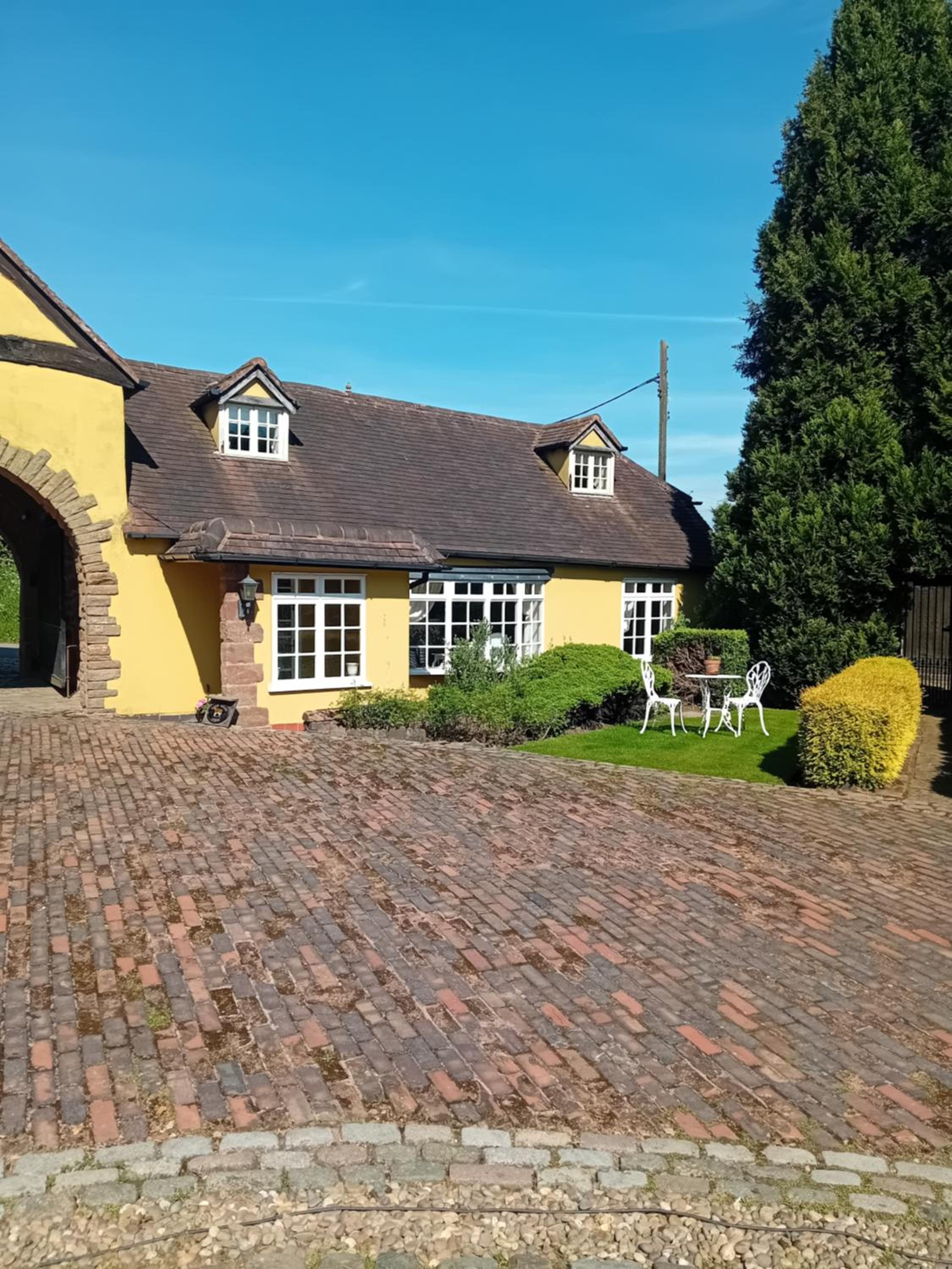 Dovehouse Farm