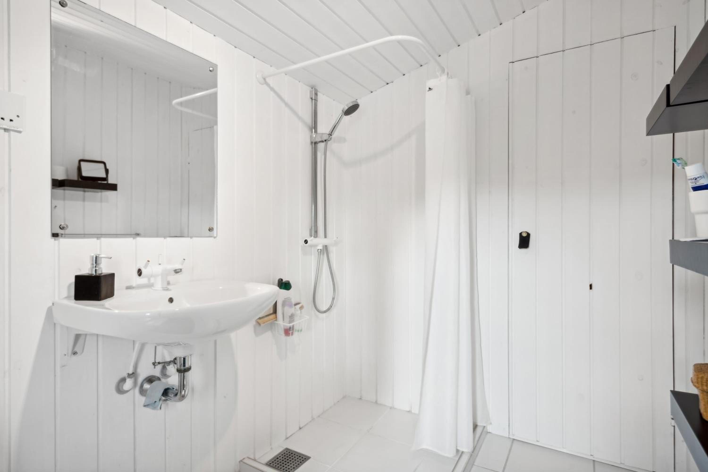 Beautiful Holiday Home In Sondervig