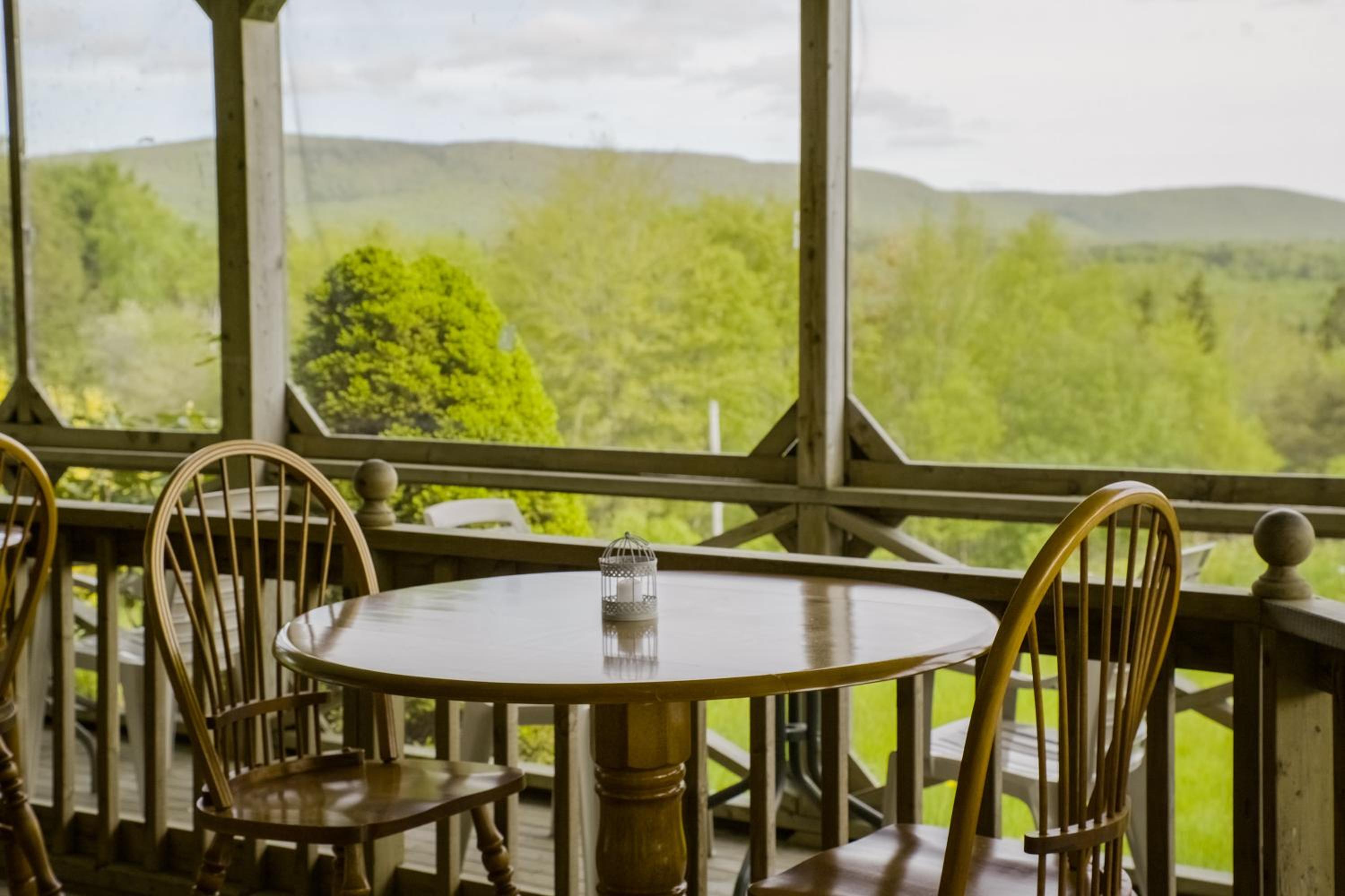 Chanterelle Inn & cottages