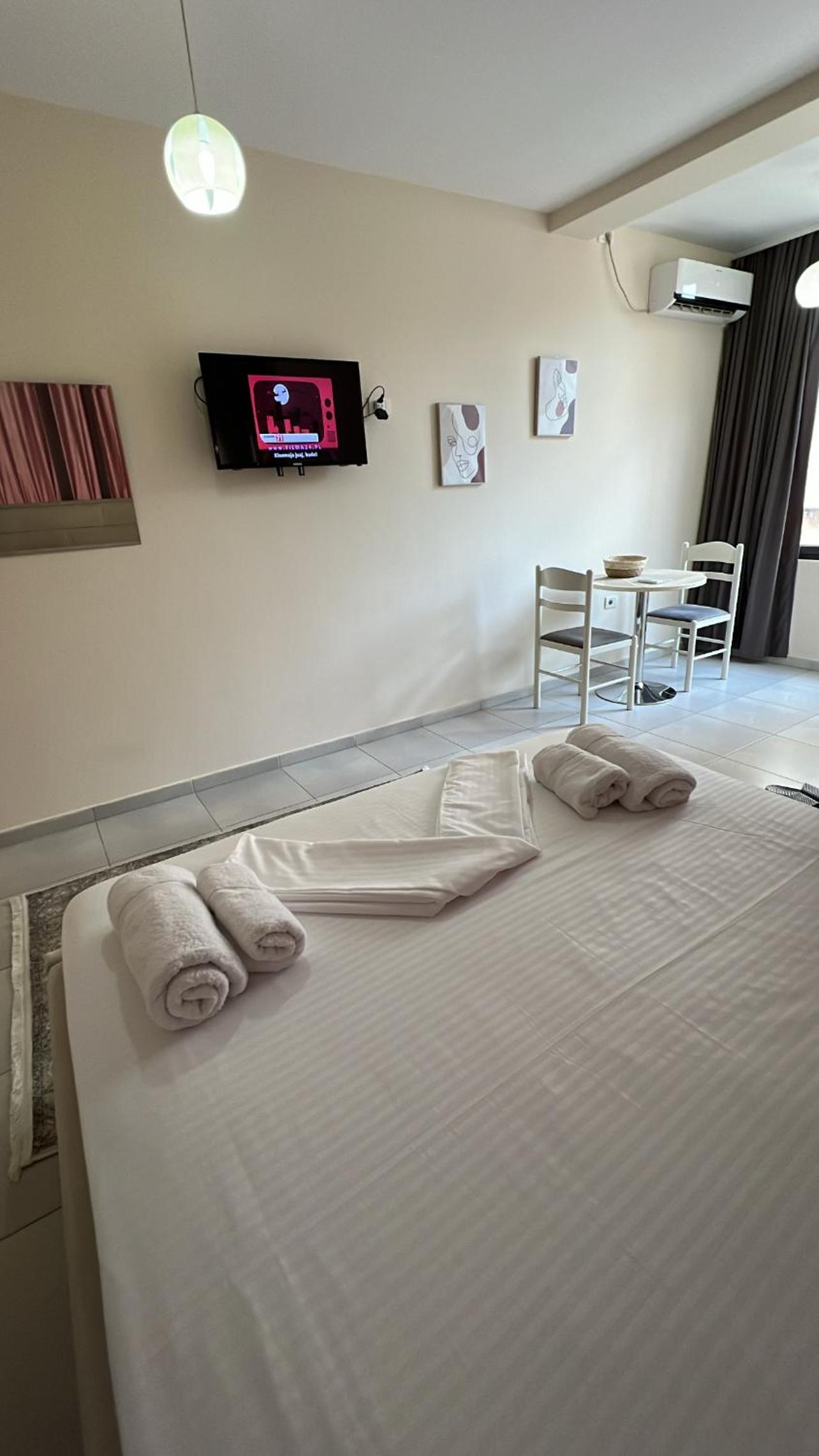 Urban Retreat Apartments
