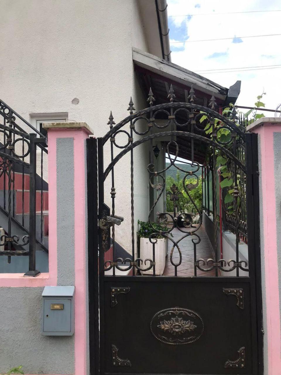 Cosy Apartment Sea View in Kumbor photo 5