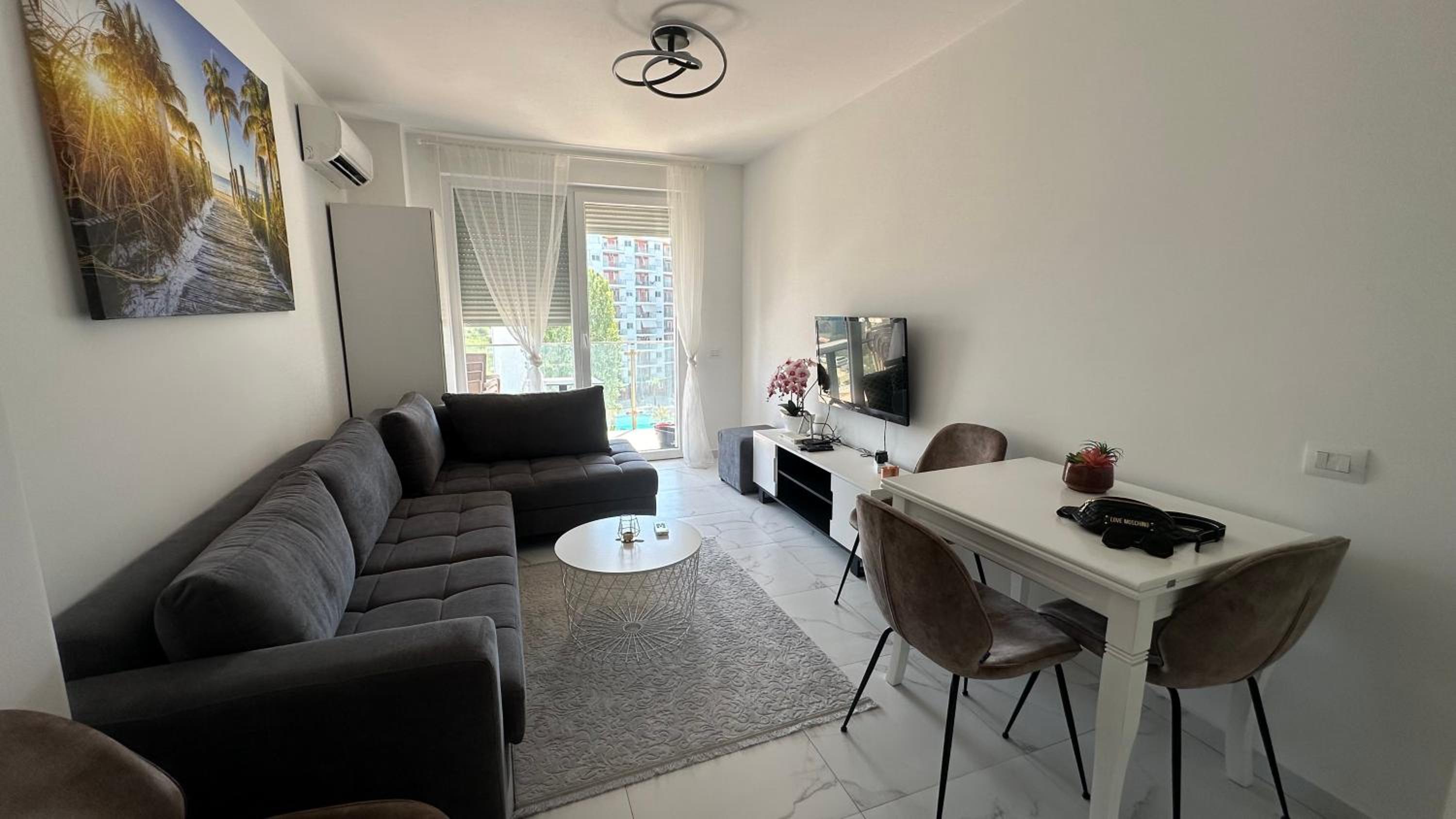 Sole apartments