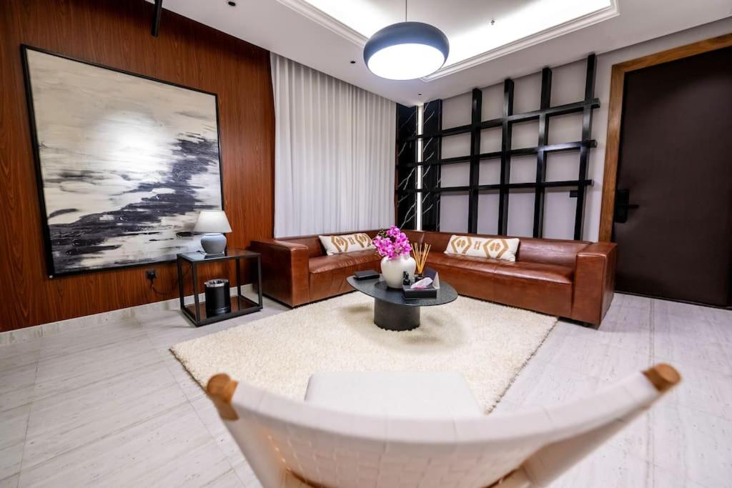 3-bedroom apartment, smart entry, ground, in Almajdiah-127
