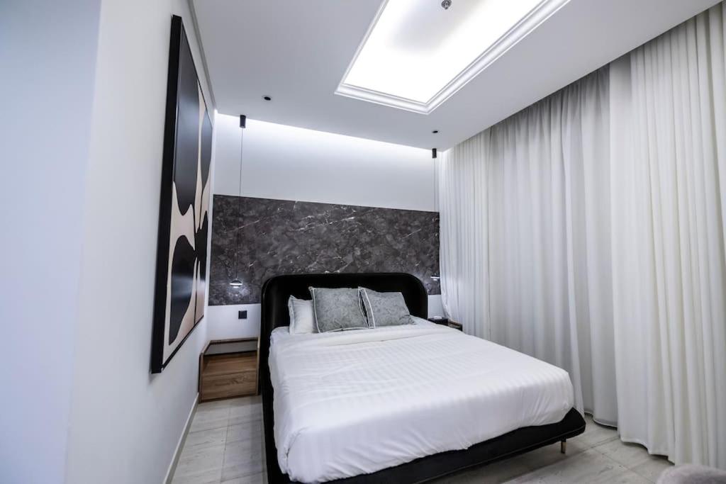 3-bedroom apartment, smart entry, ground, in Almajdiah-127