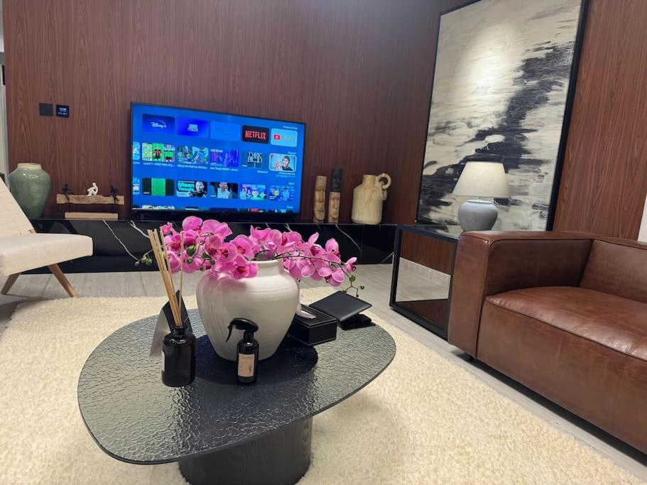 3-bedroom apartment, smart entry, ground, in Almajdiah-127