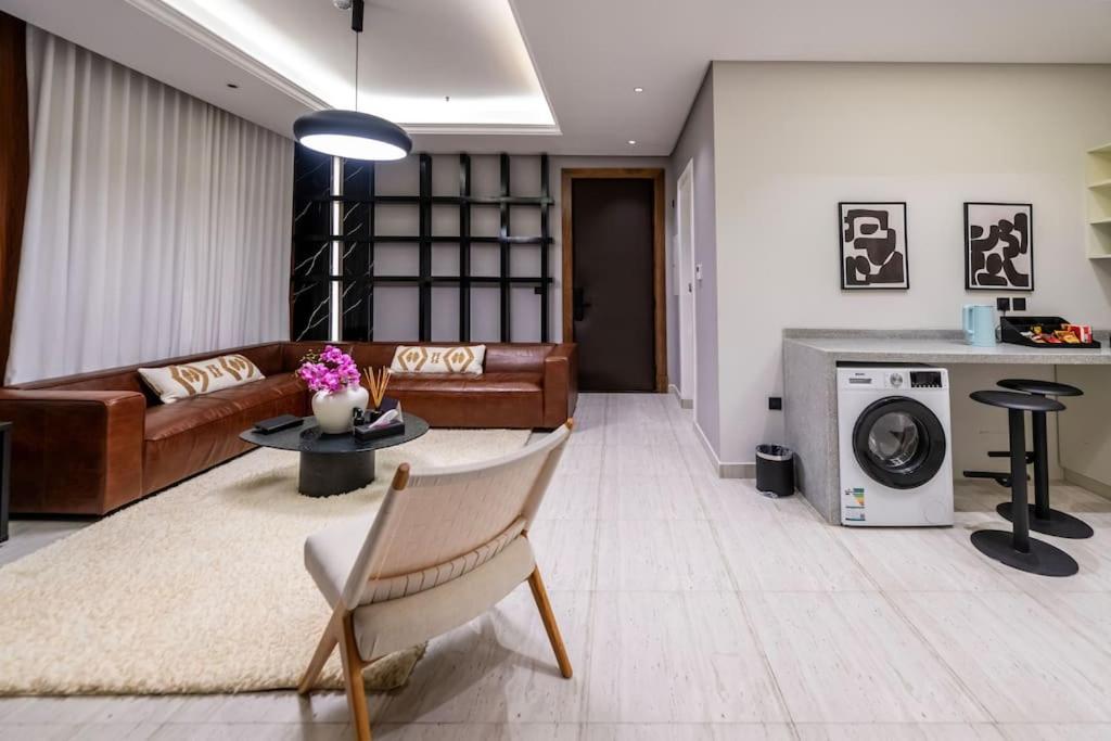 3-bedroom apartment, smart entry, ground, in Almajdiah-127