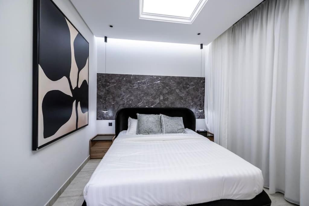 3-bedroom apartment, smart entry, ground, in Almajdiah-127