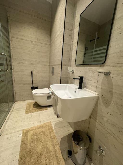 3-bedroom apartment, smart entry, ground, in Almajdiah-127