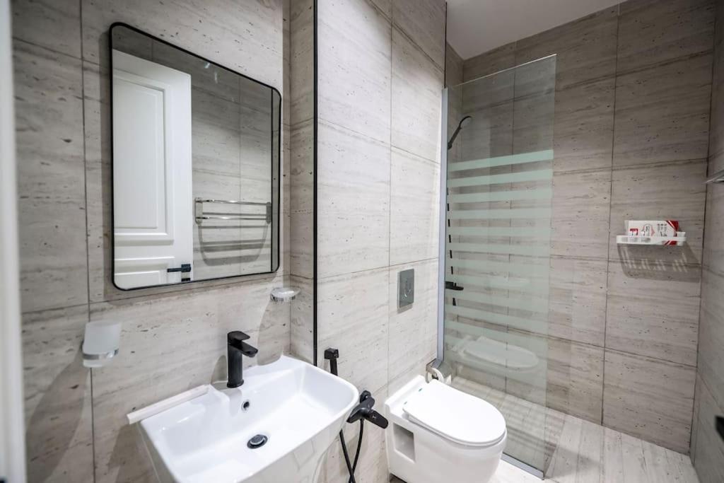 3-bedroom apartment, smart entry, ground, in Almajdiah-127