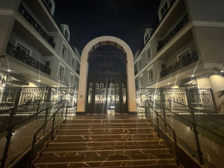 3-bedroom apartment, smart entry, ground, in Almajdiah-127