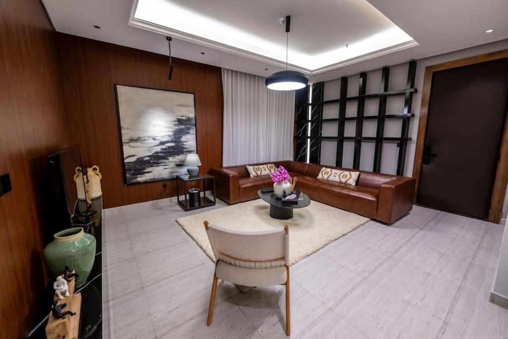 3-bedroom apartment, smart entry, ground, in Almajdiah-127