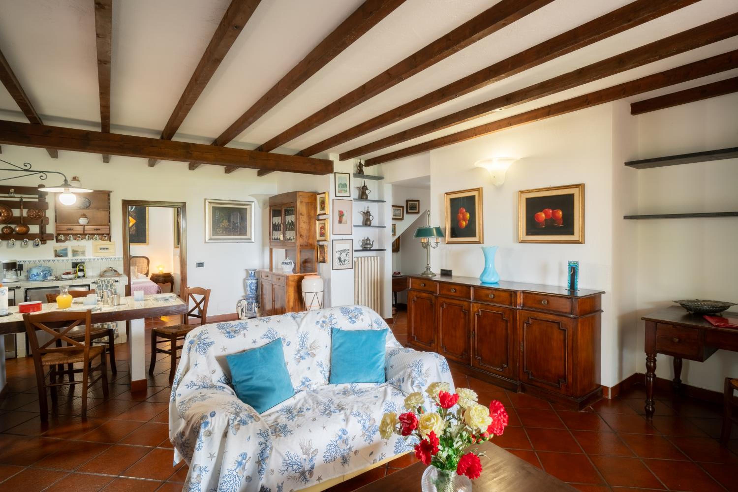 GuestHost - Into the Green! Imperia Appt with Parking & Pool view 2