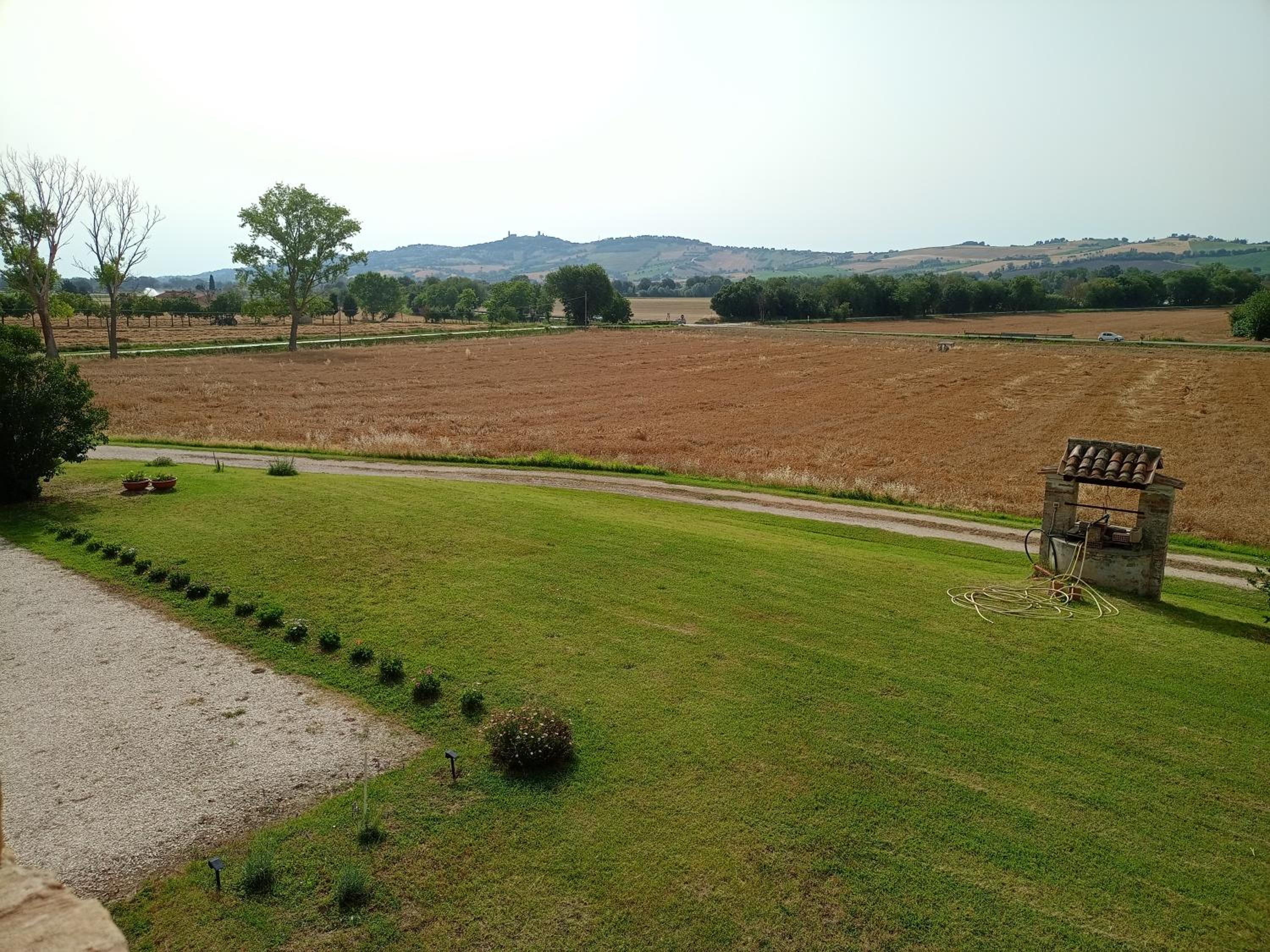 Country House view 5