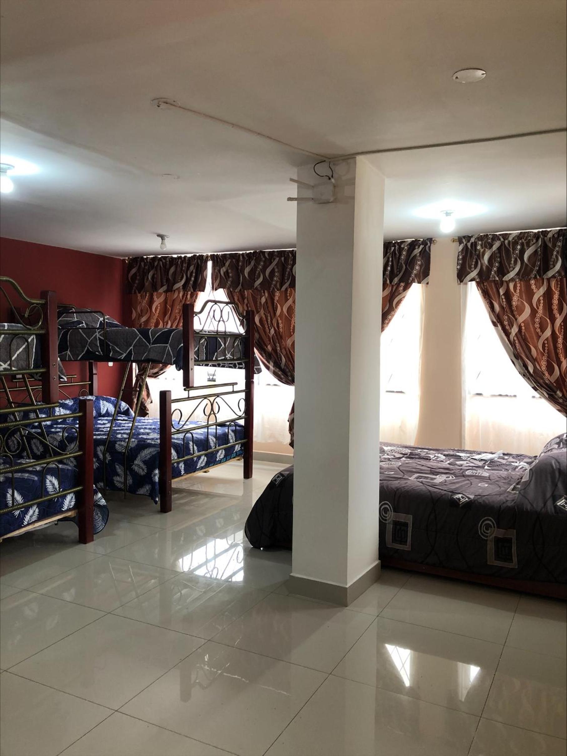 Hostal Quito Nayla